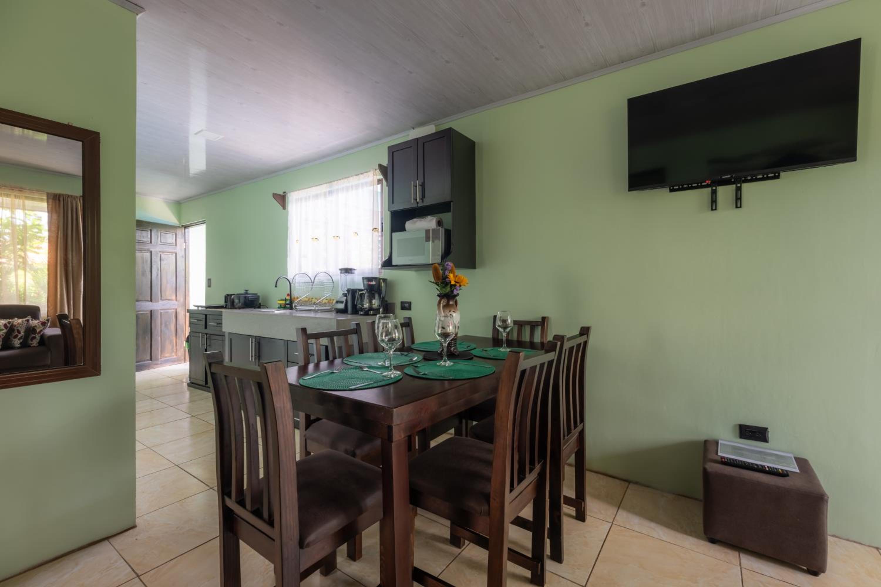 Vacation Home Bartenderluisch