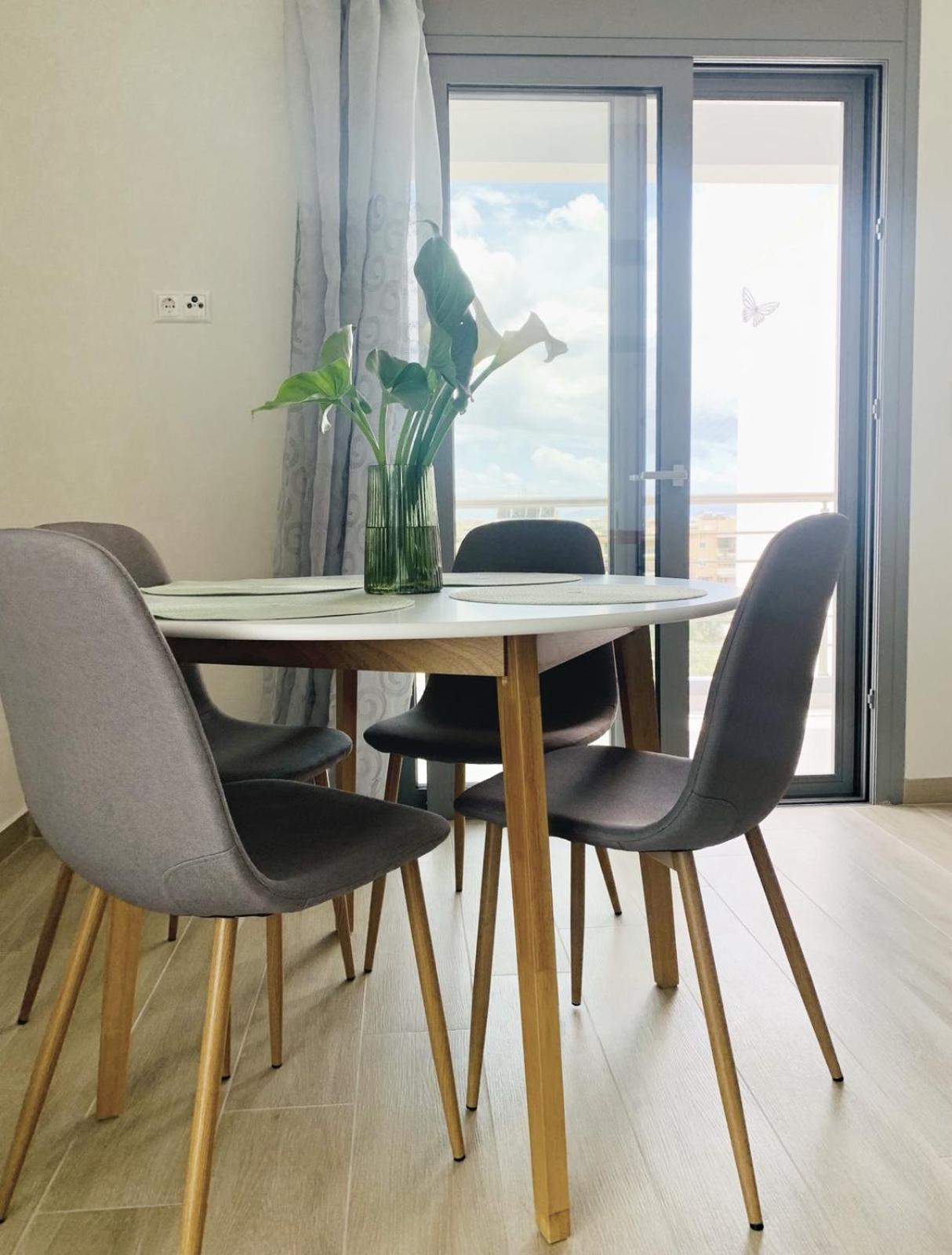 Comfy Vista Apartment