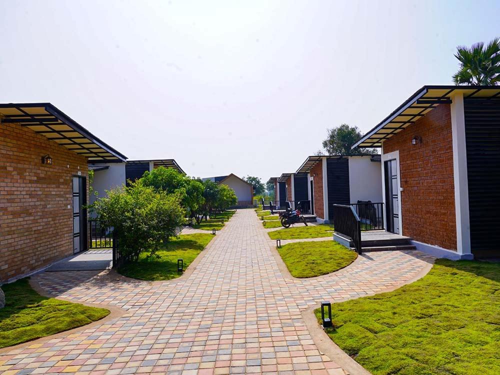 Go Ranch Resort view 2