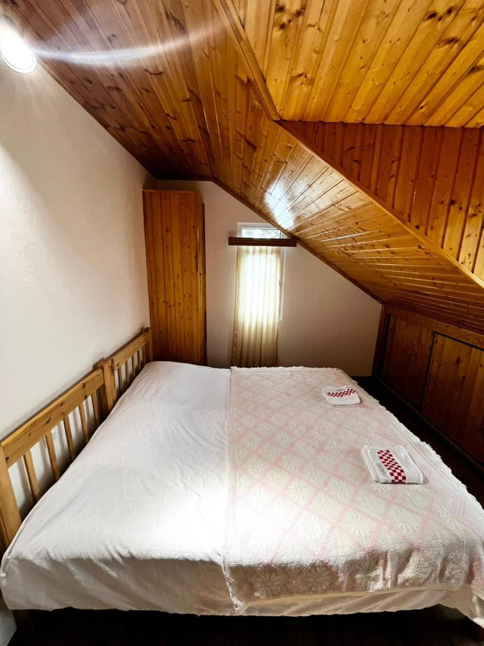 Nino & Irodi's Guest House, photo 29