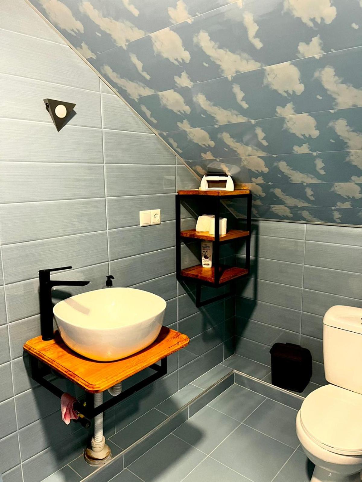 Nino & Irodi's Guest House, photo 15