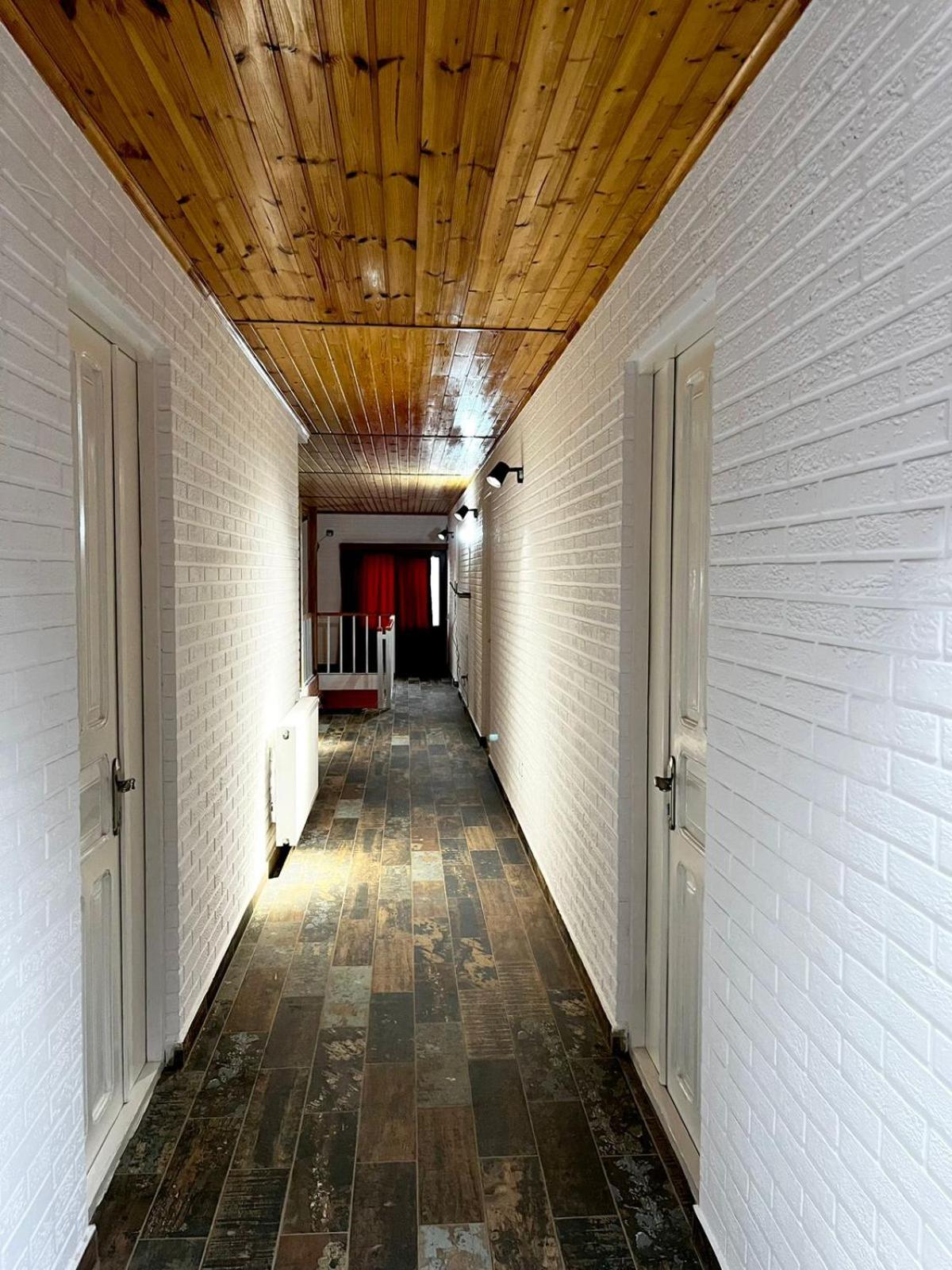 Nino & Irodi's Guest House, photo 33