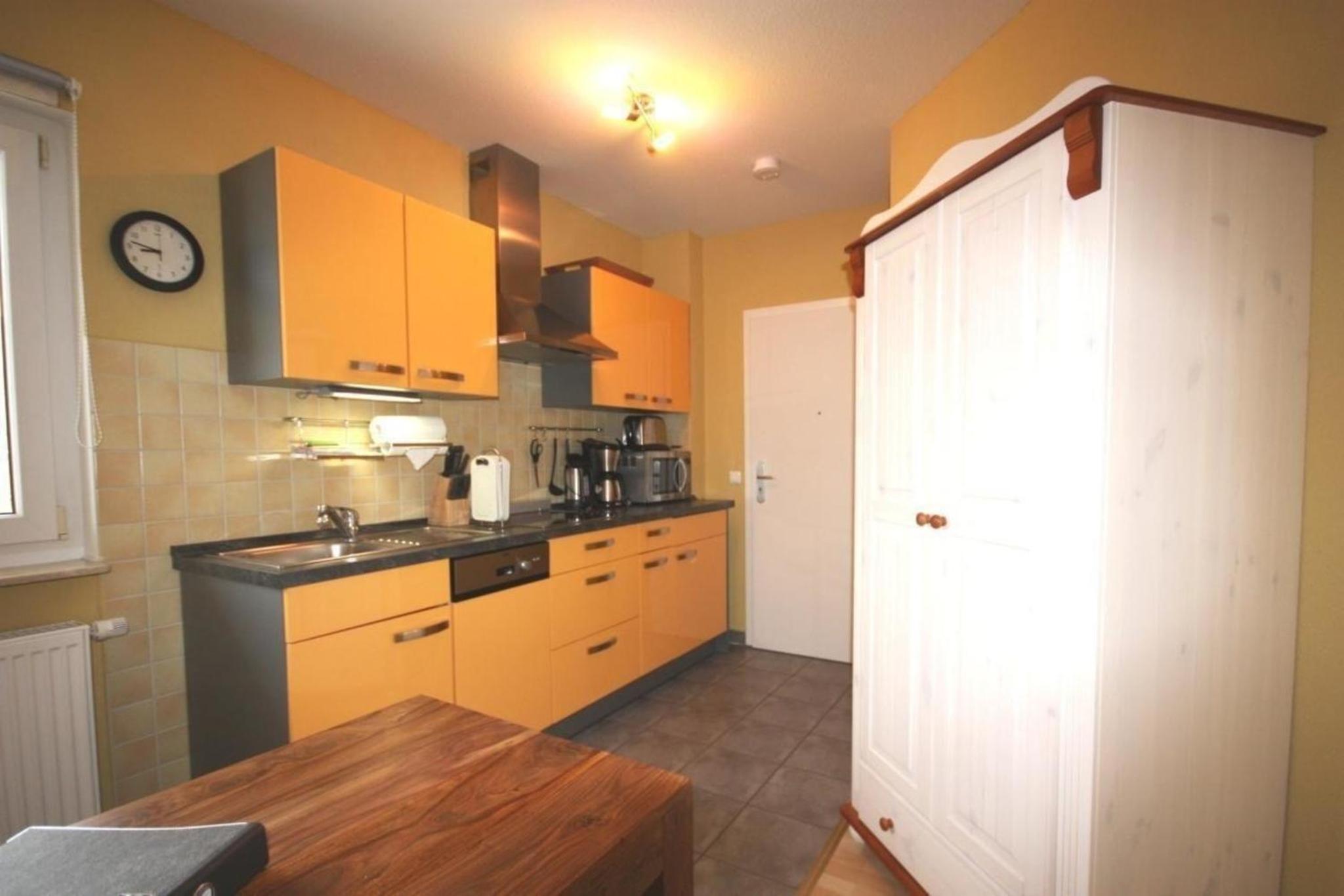 Ferienwohnung in Koserow mit Terrasse, Grill und Garten