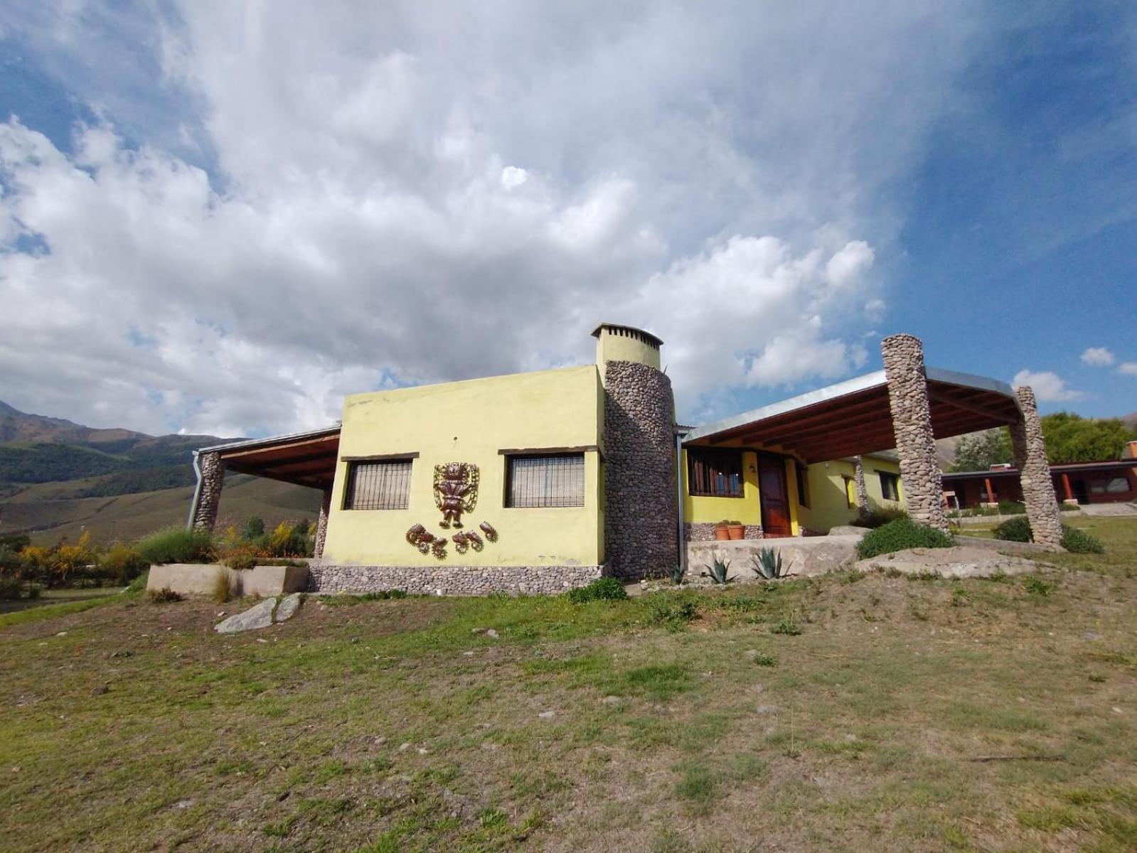 hermosa y espaciosa casa en Tafi del Valle