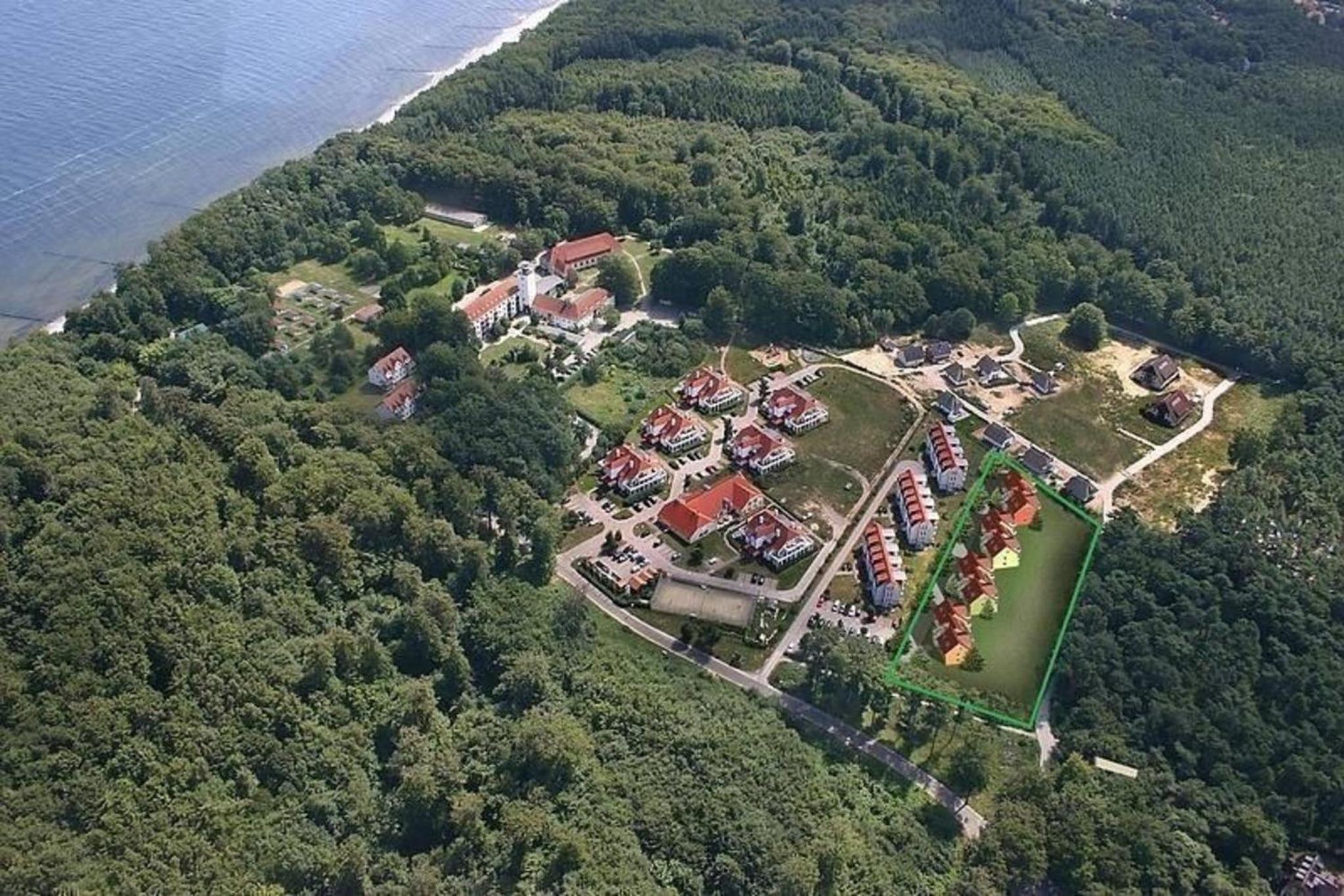 Schöne Ferienwohnung in Koserow mit Grill, Garten und Terrasse oder Balkon
