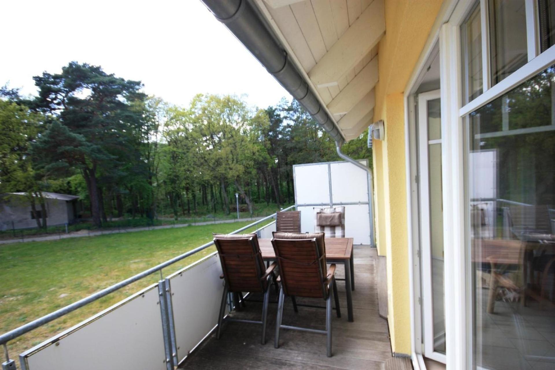Schöne Ferienwohnung in Koserow mit Grill, Garten und Terrasse oder Balkon