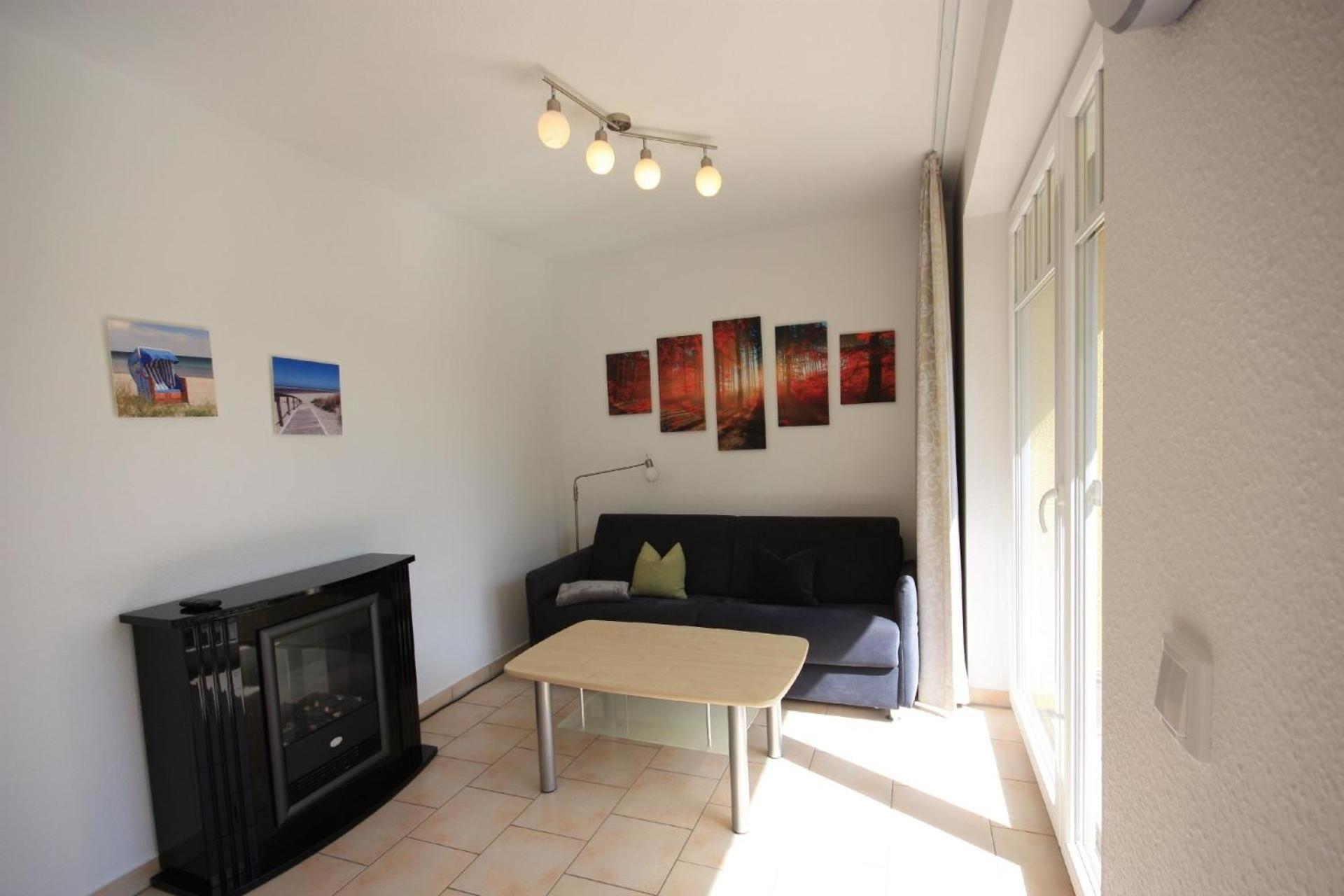 Schöne Ferienwohnung in Koserow mit Grill, Garten und Terrasse oder Balkon
