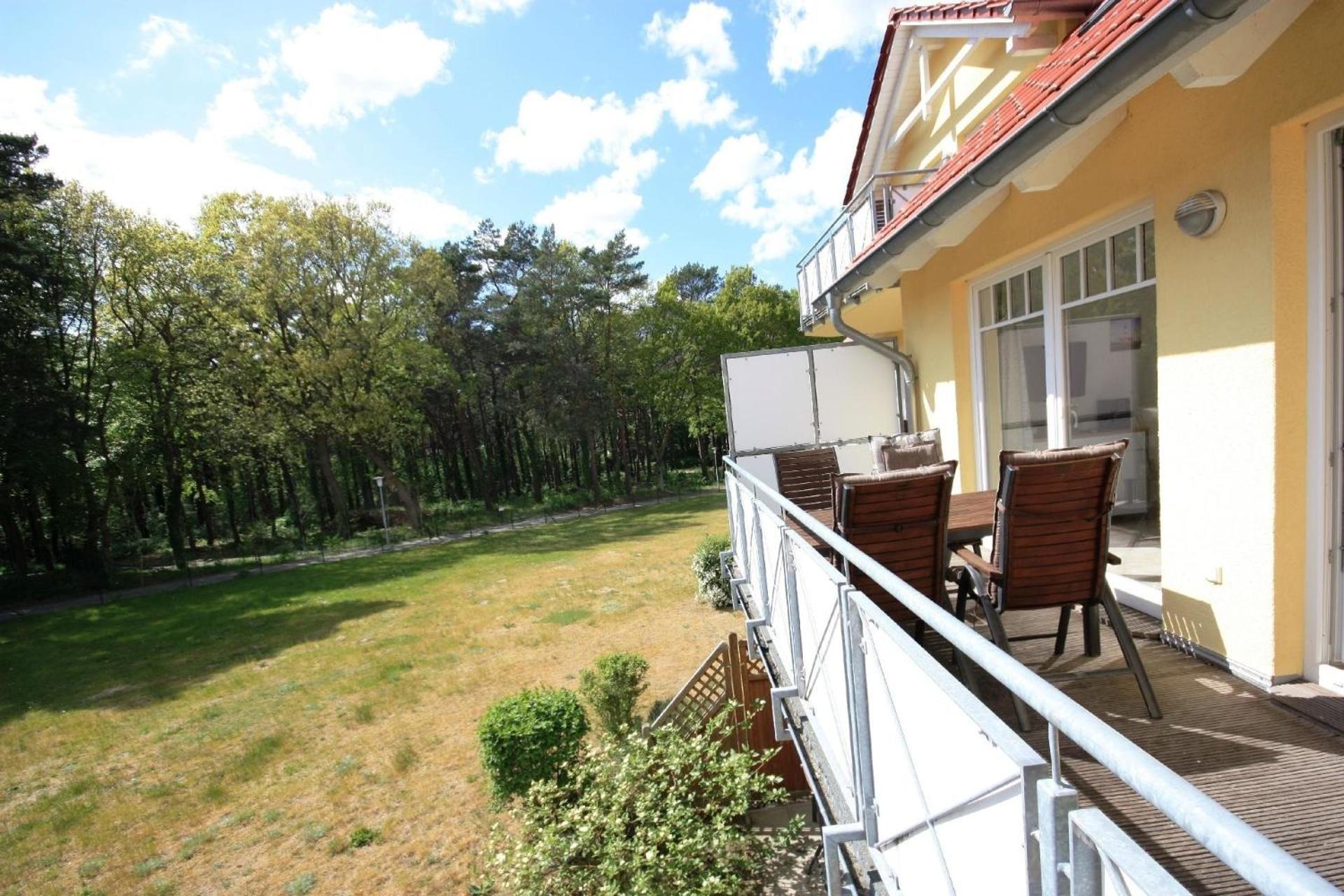 Schöne Ferienwohnung in Koserow mit Grill, Garten und Terrasse oder Balkon