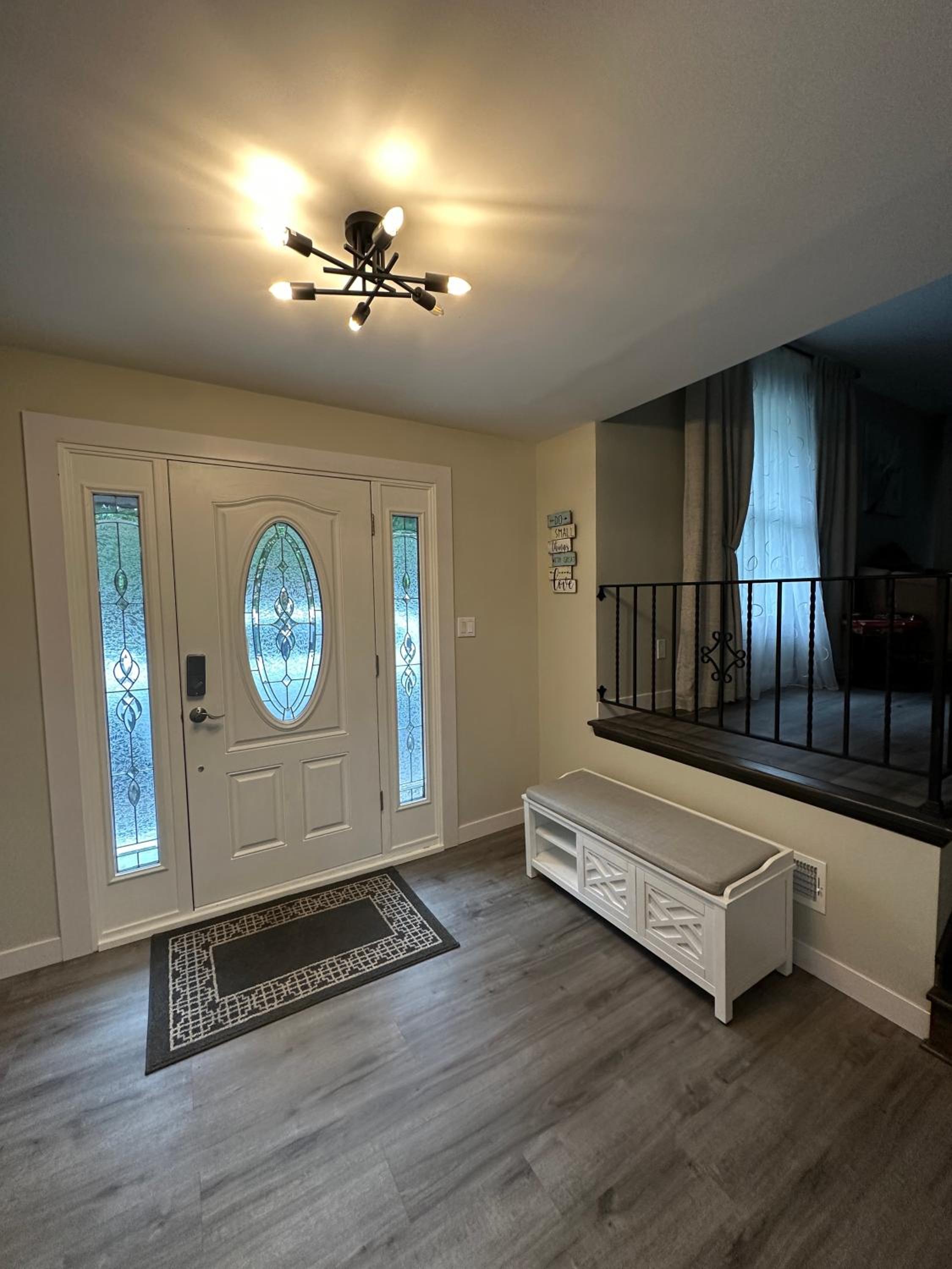 “Spare moments” Vacation House w Private Pool, Firepit, Game Room, Close to Lakes view 5