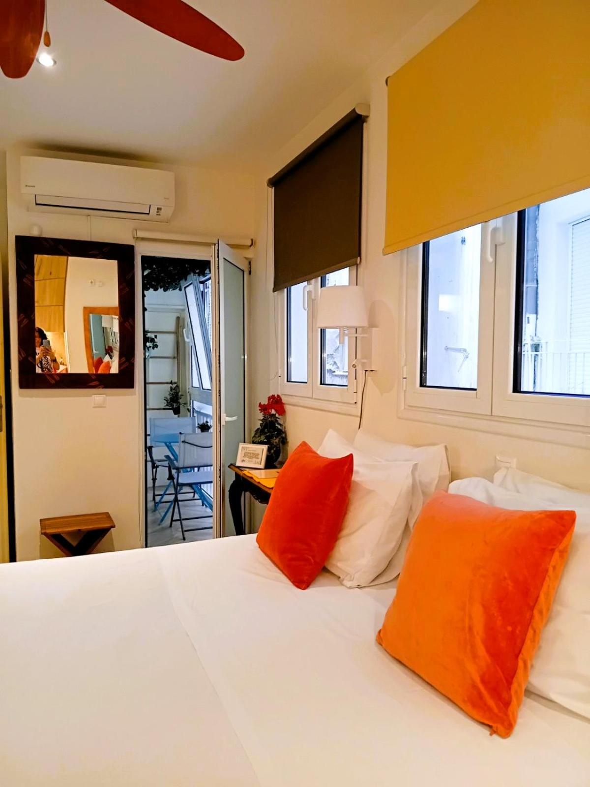 Rastoni Athens Suites near Acropolis