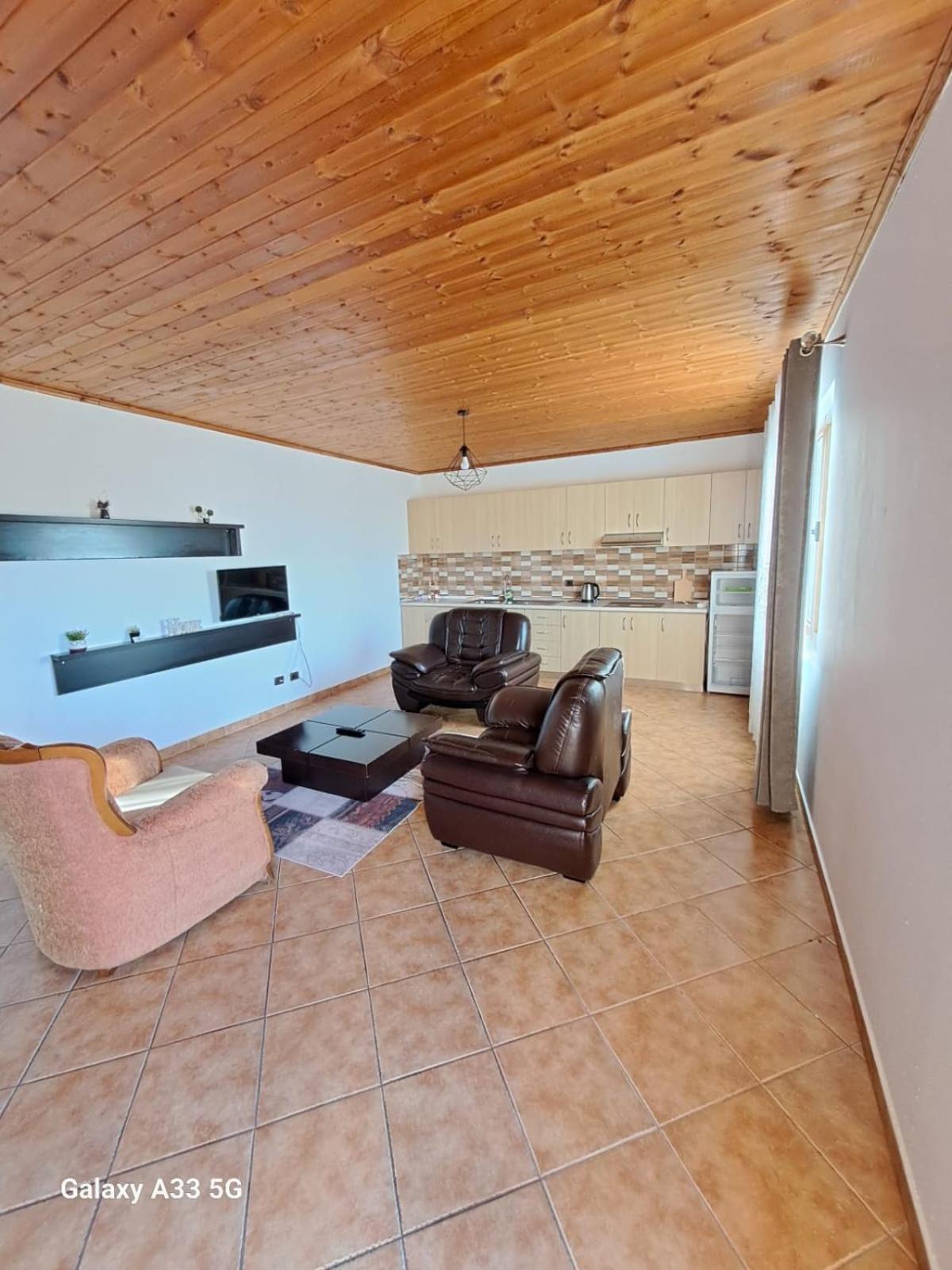 6 Apartments at city center