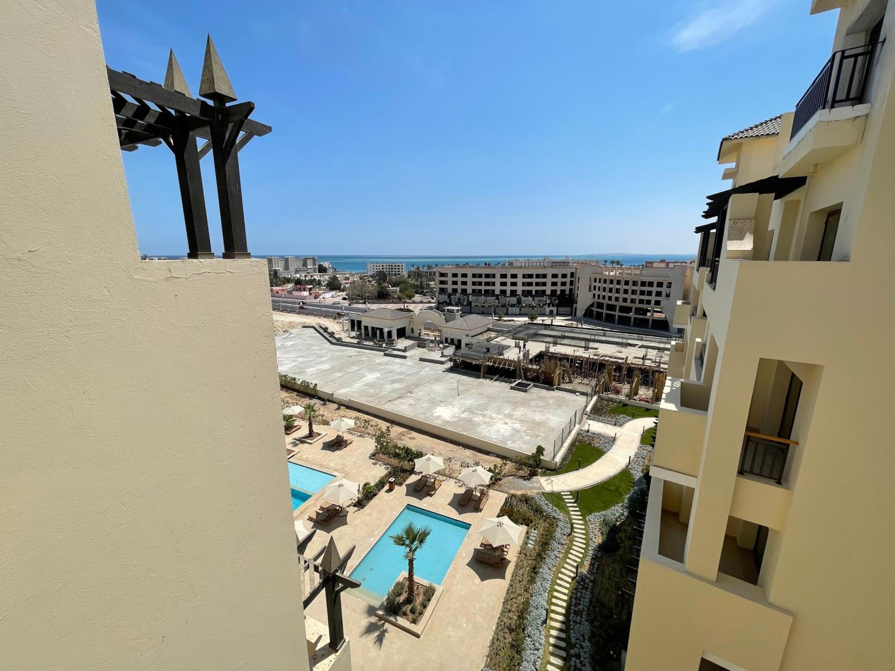 Sea view apartment in Aldau heights