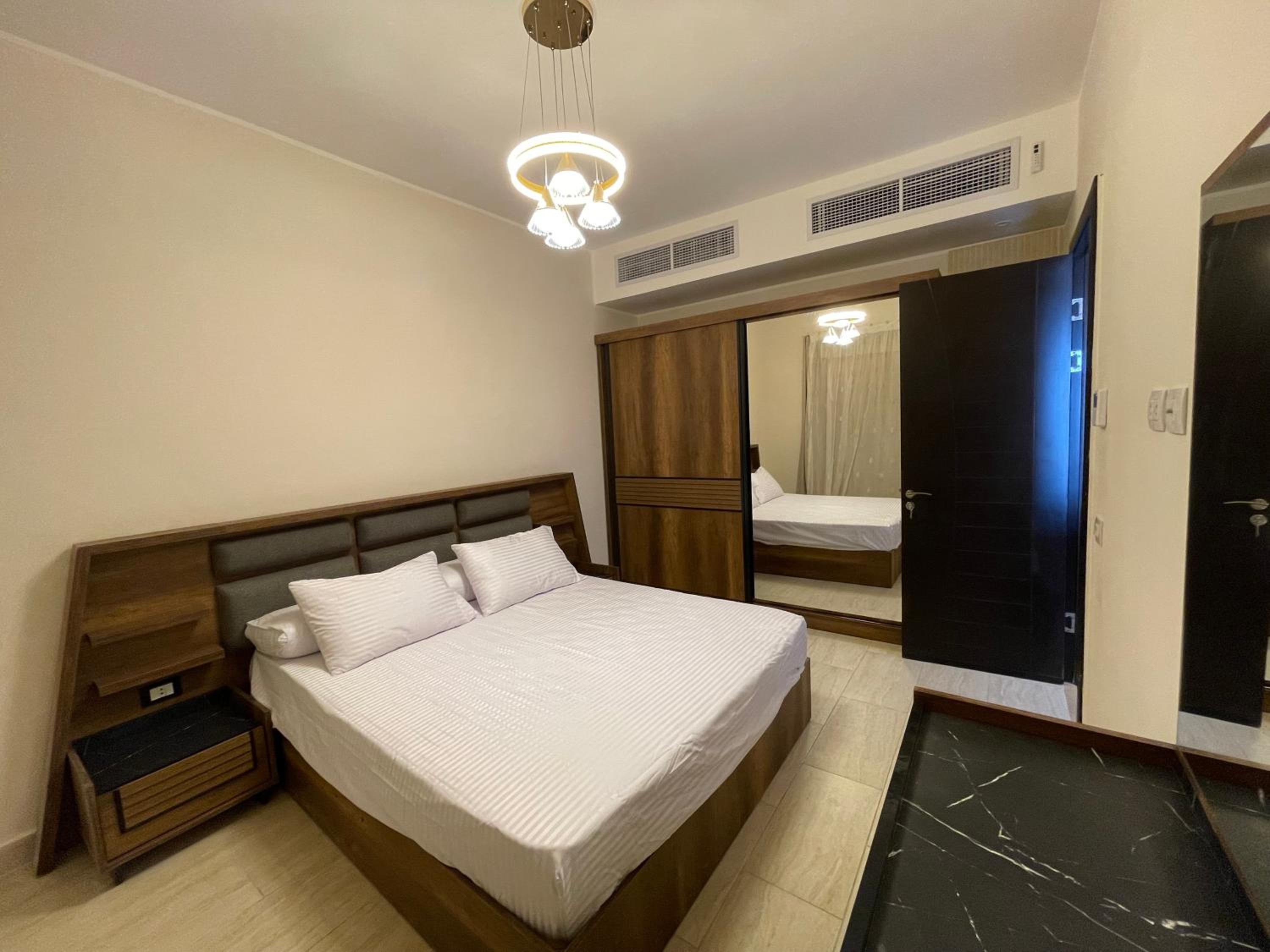 Sea view apartment in Aldau heights
