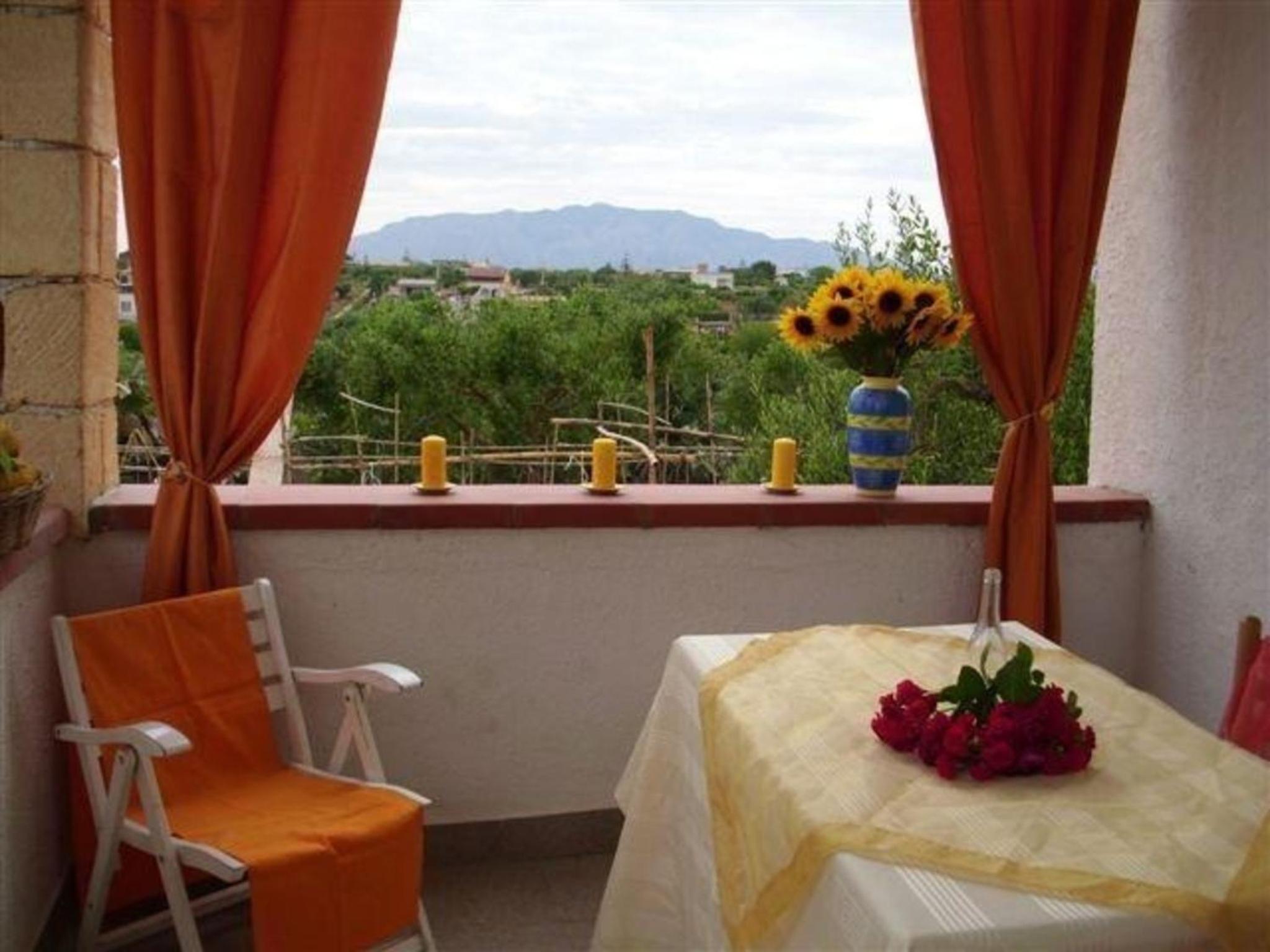 Ferienhaus in Partinico mit Grill, Terrasse und Garten view 2