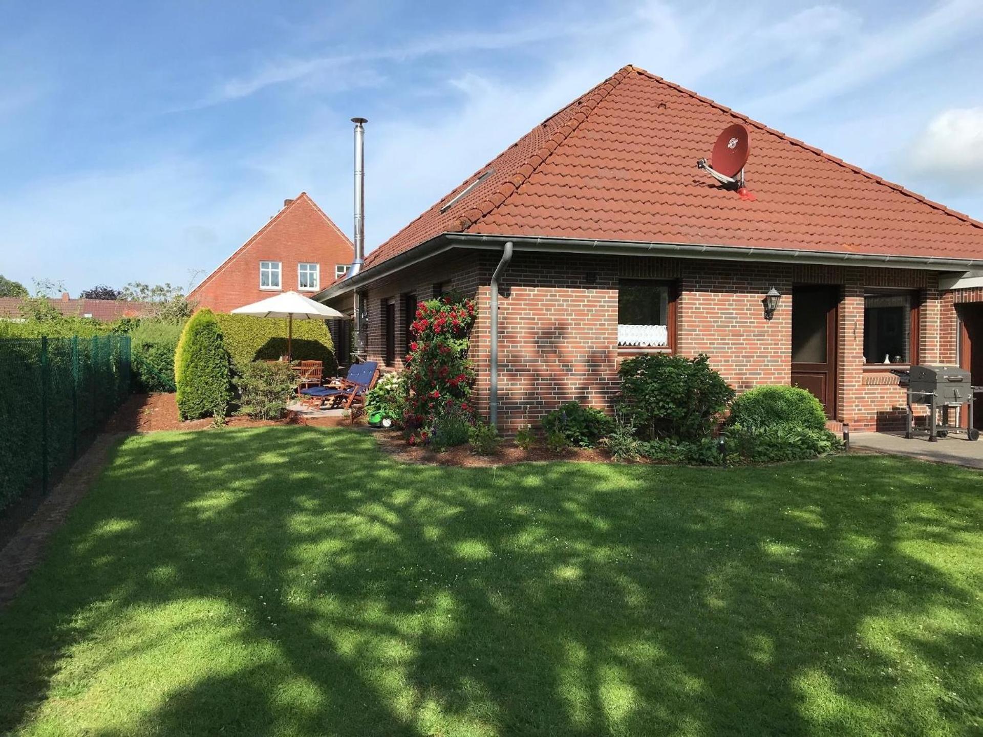 Liebevoll eingerichtetes ebenerdiges Haus mit Charme und Seele und wunderschönem Garten