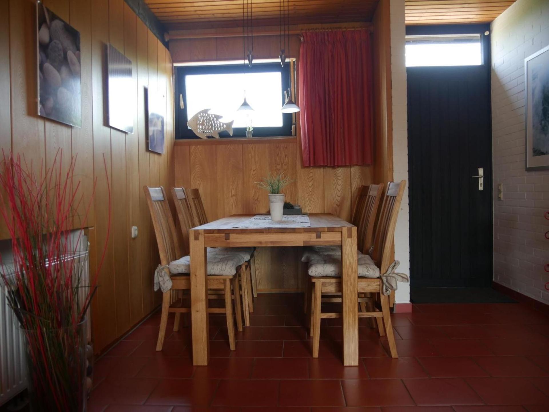 Schöner Ferienbungalow in Tossens