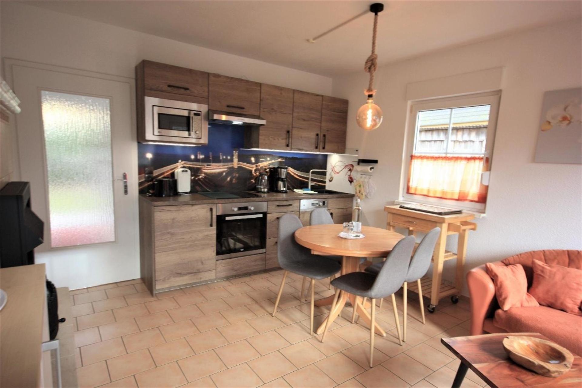 Gemütliche Wohnung in Koserow mit Grill, Terrasse und Garten und Strand in der Nähe