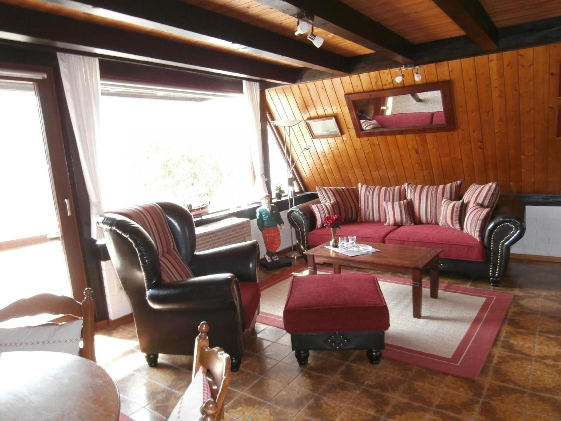 Uriges Ferienhaus Mit Garten Und Grill