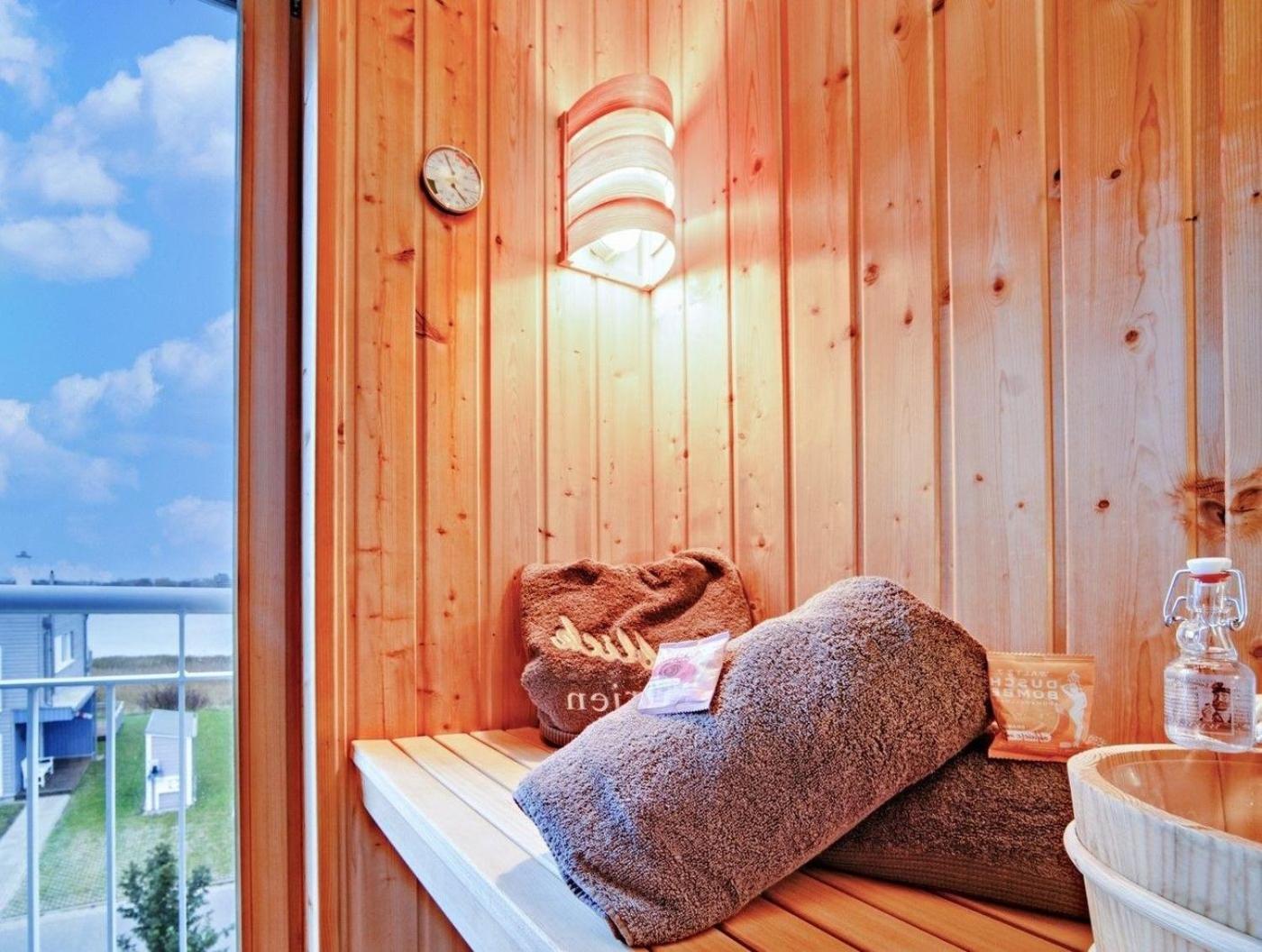Schleivilla Kapitän James Cook Olpenitz2, Wasserbett, E-Säule, Löwen Dart HB8, Ostseeresort Olpenitz