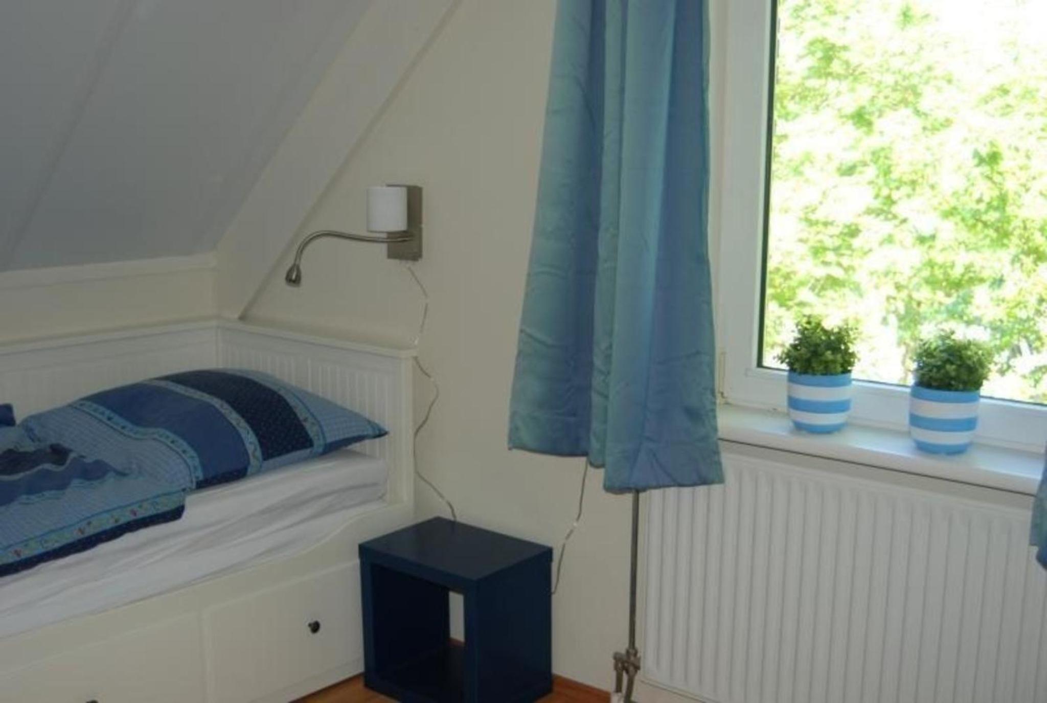 Ferienhaus in Tossens mit Eigenem Garten