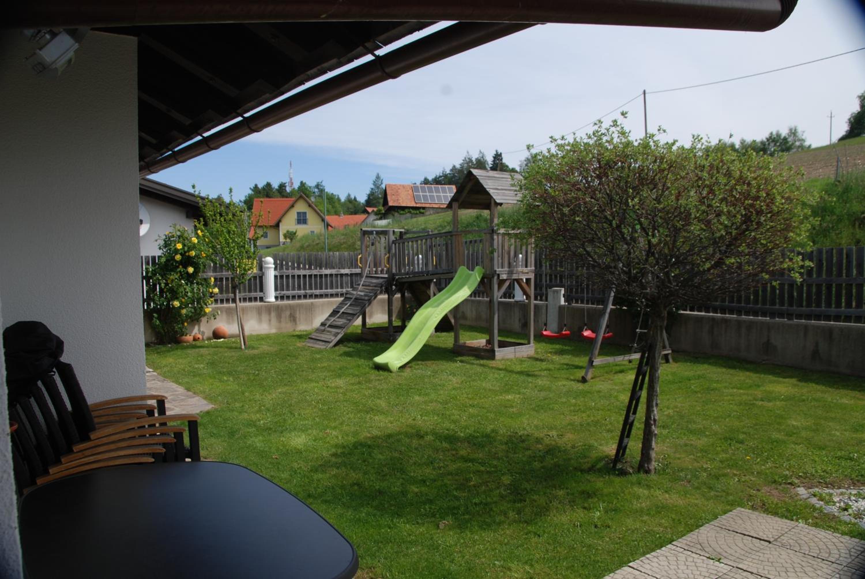 Weinberg-Panoramaferienhaus