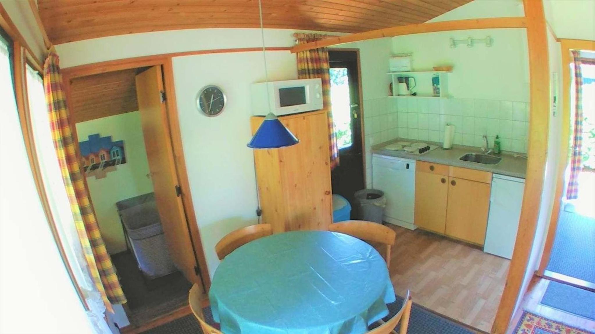 Retro Ferienhaus in Kellenhusen mit Eigener Terrasse