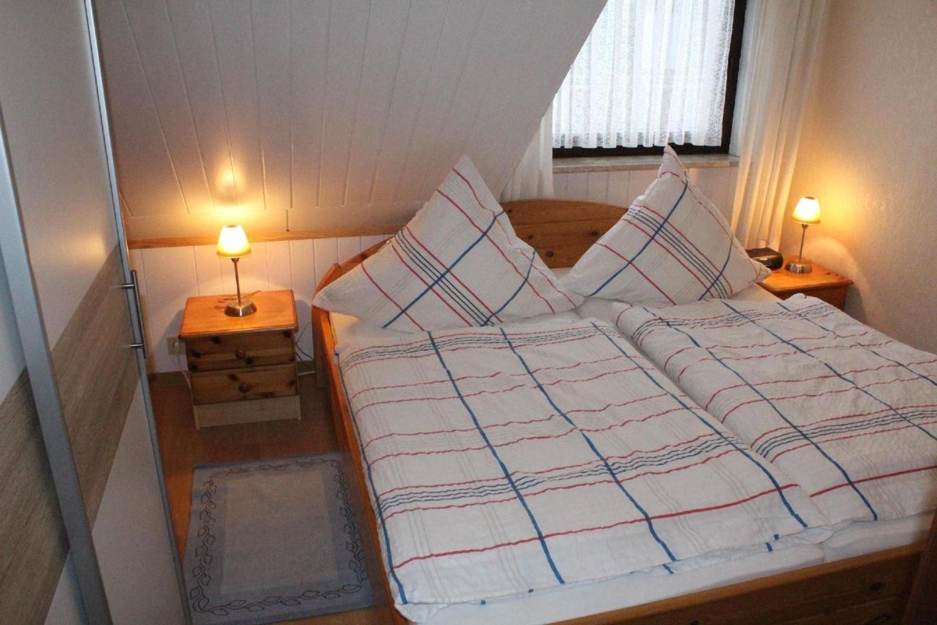 Lily 03 2 Zimmer Ferienwohnung in Büsum mit Balkon in West Lage