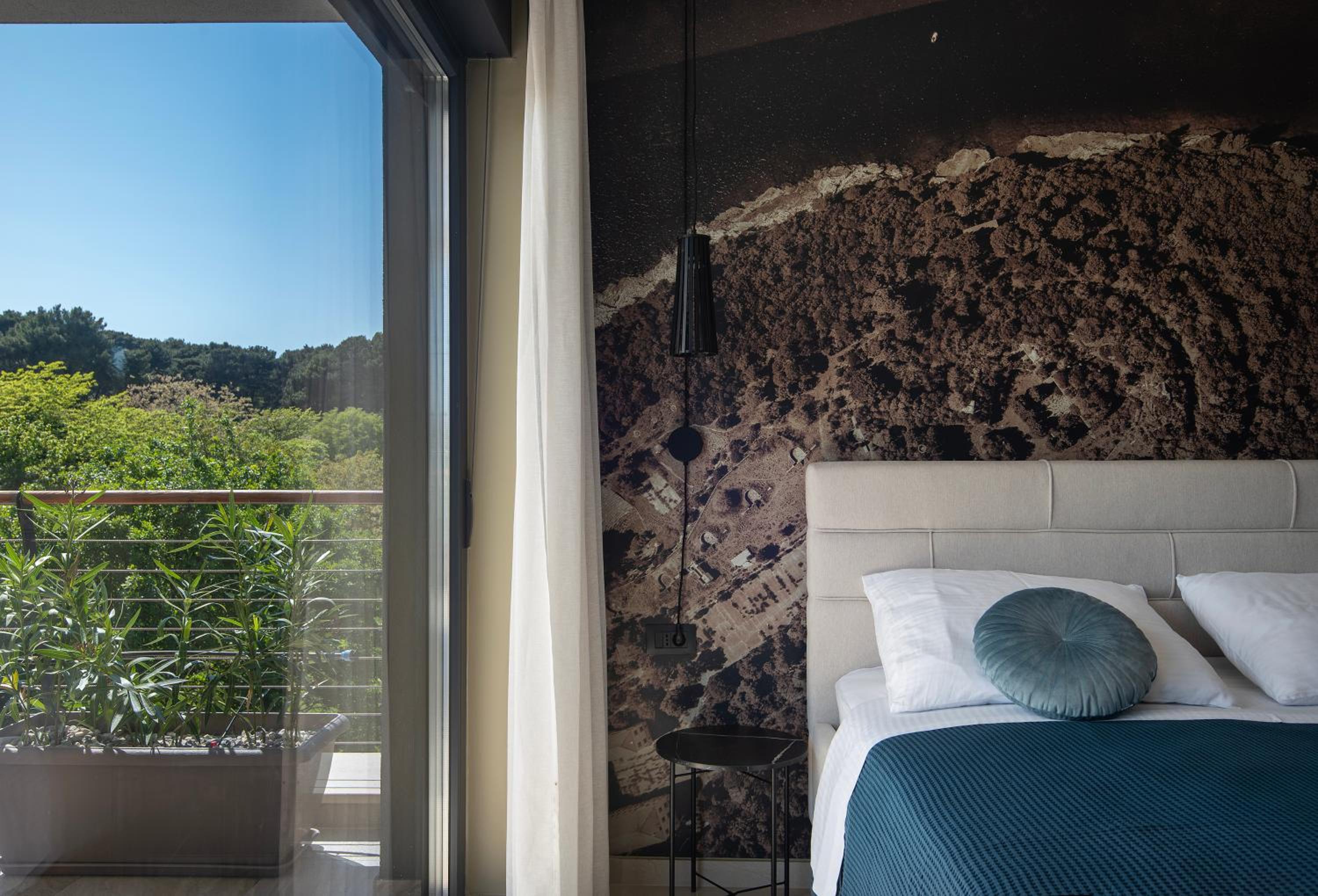 Villa Maria Luisa with padel court view 3