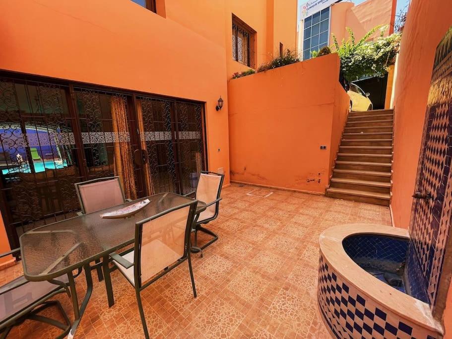 Villa 5 chambres en pleine ville
