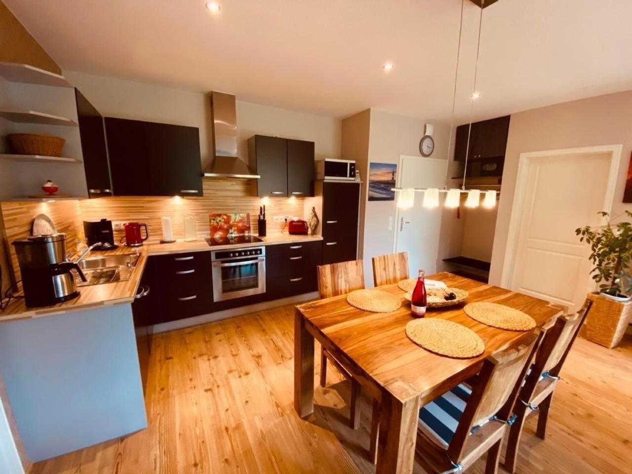 Wohnung in Wulfen mit Garten, Grill und Terrasse