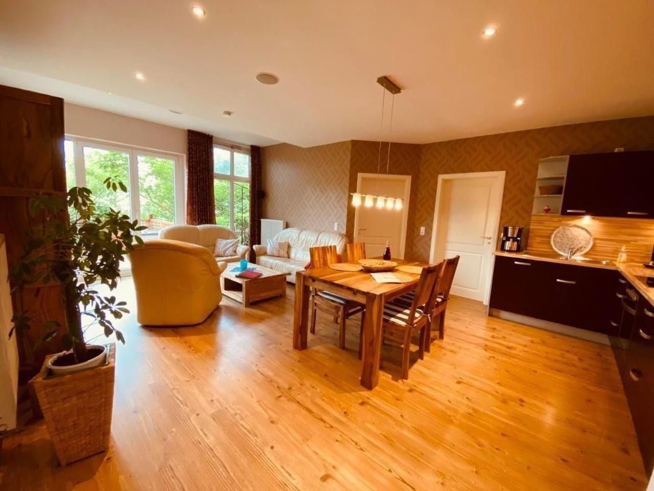 Wohnung in Wulfen mit Garten, Grill und Terrasse