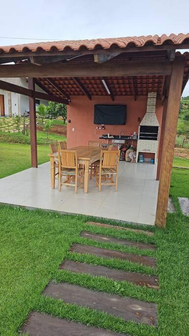 Rancho Harmonia casa no Lago Corumbá IV