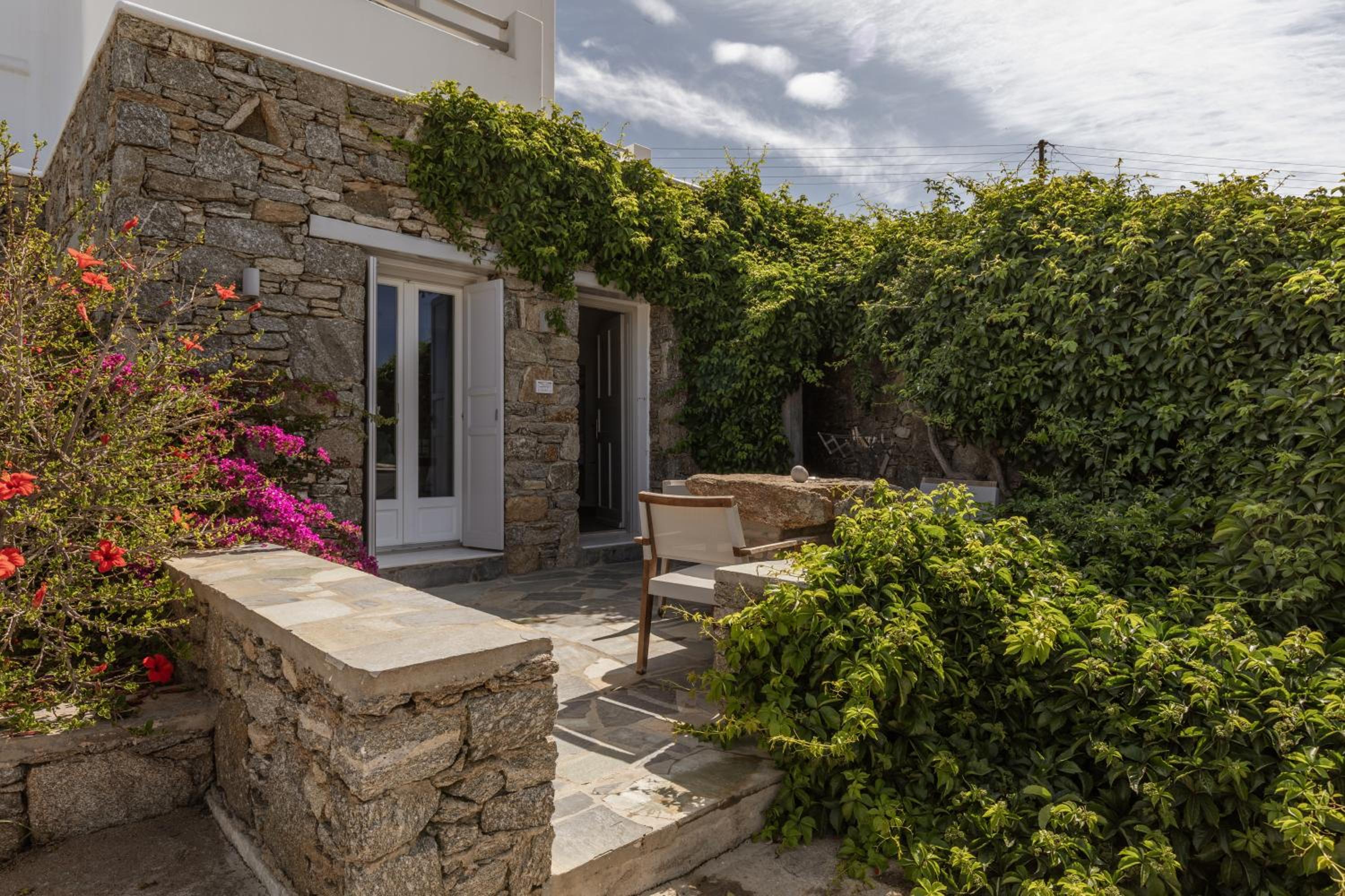Aletro Cottage Houses