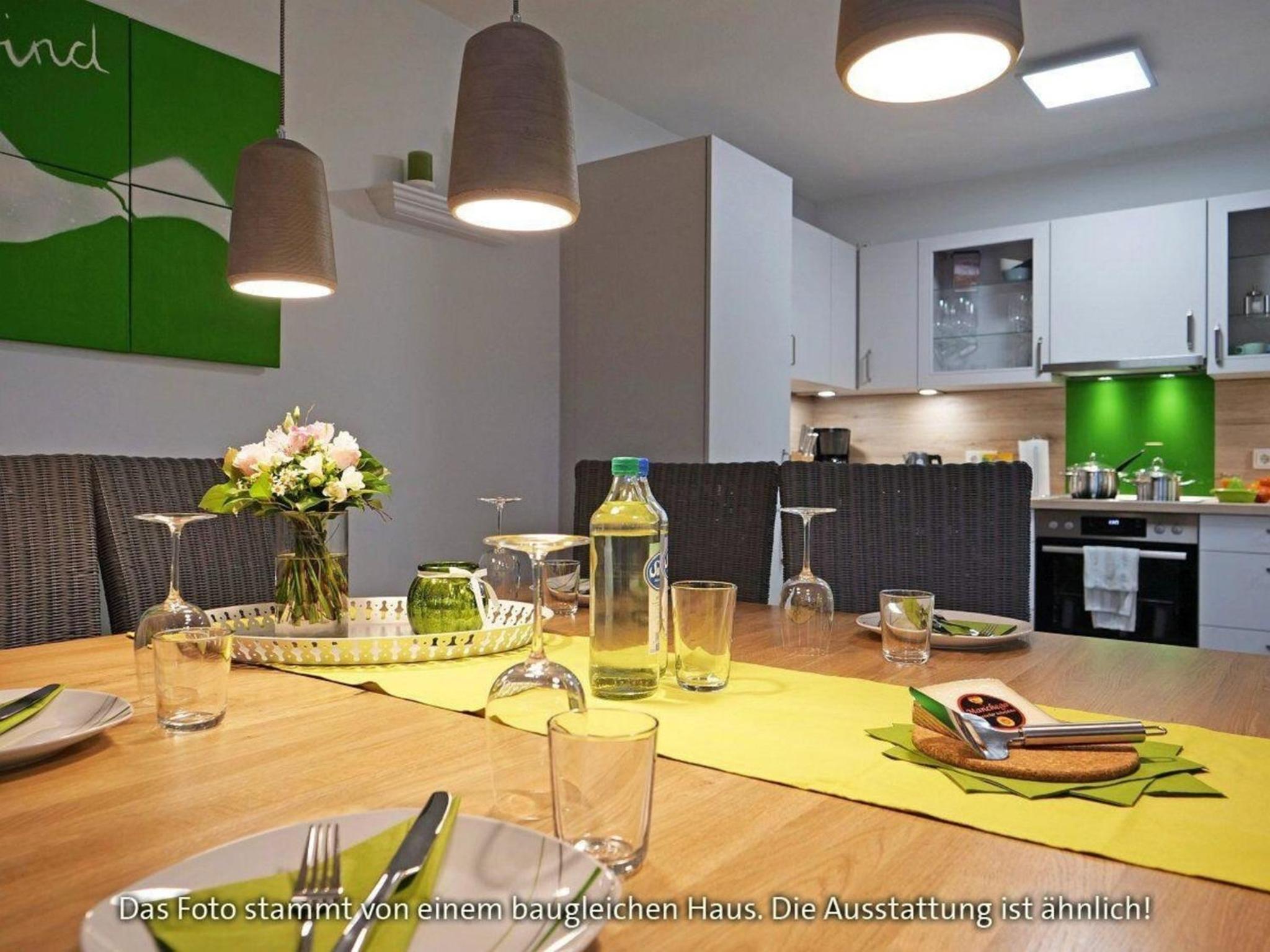Ferienhaus In Burhave Mit Großer Terrasse