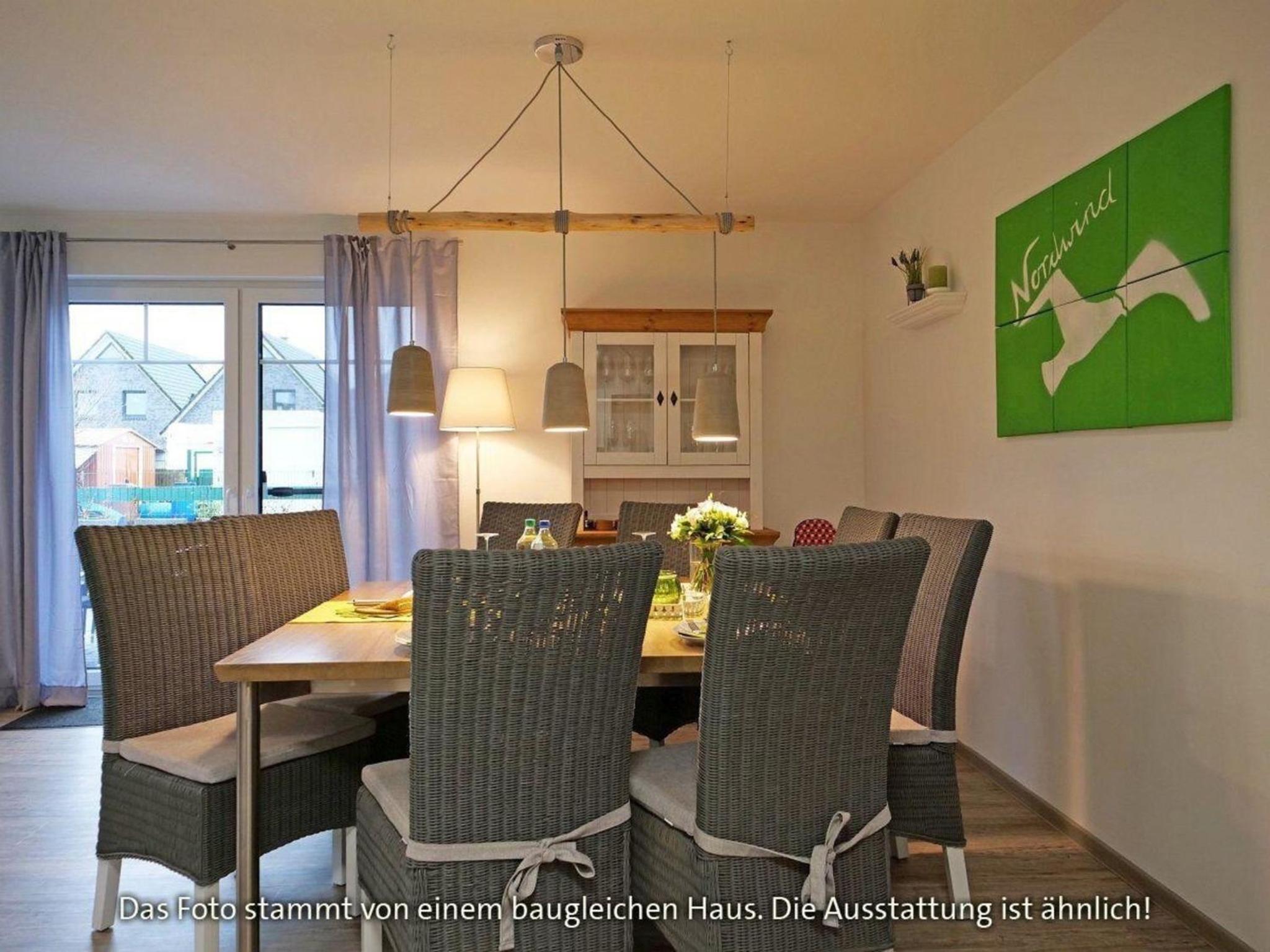 Ferienhaus In Burhave Mit Großer Terrasse