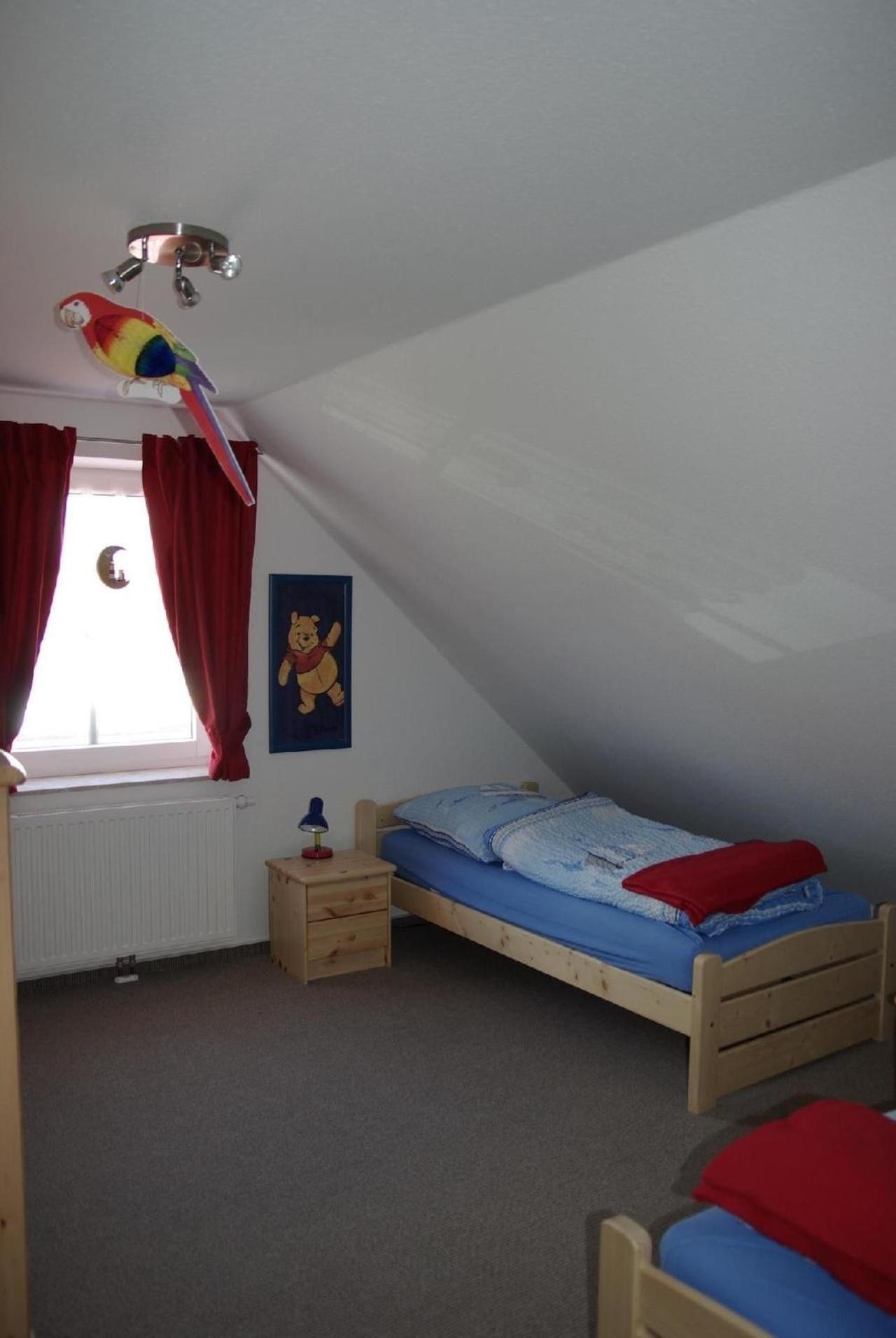 Wellness Ferienhaus mit Sauna und Kaminofen sowie Carport und Terrasse