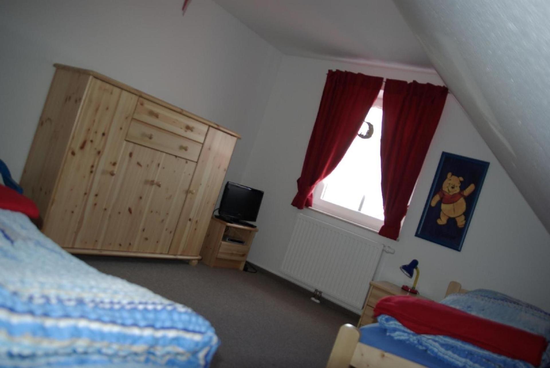 Wellness Ferienhaus mit Sauna und Kaminofen sowie Carport und Terrasse