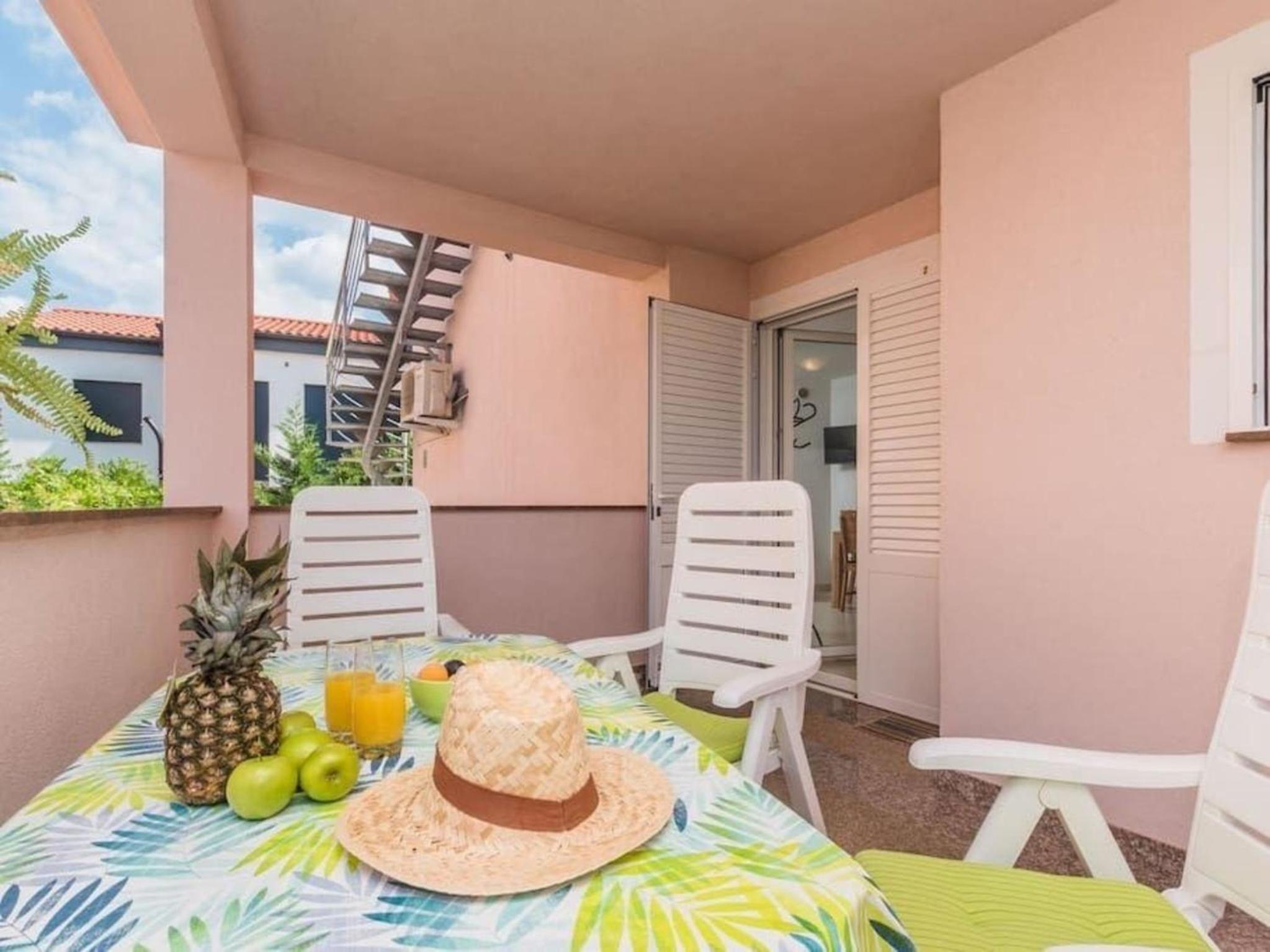 Große Wohnung in Klimno mit Garten, Grill und Terrasse view 4