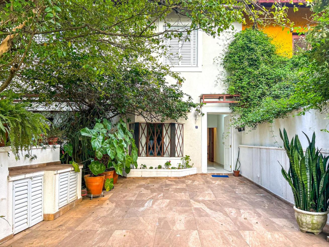 Casa c Wi-Fi e ótima localização em Pinheiros SP