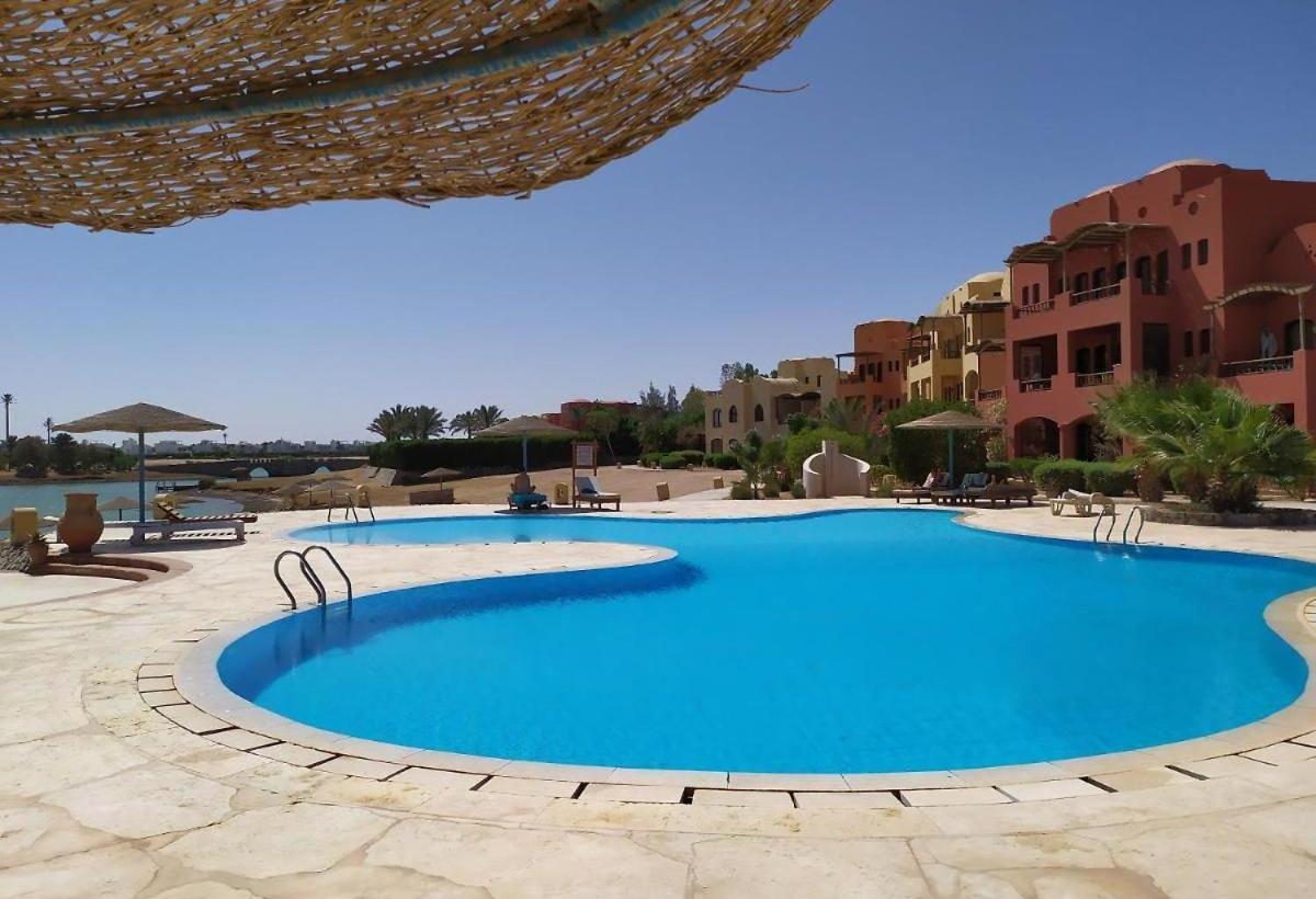 Elgouna westgolf Y39 view 2