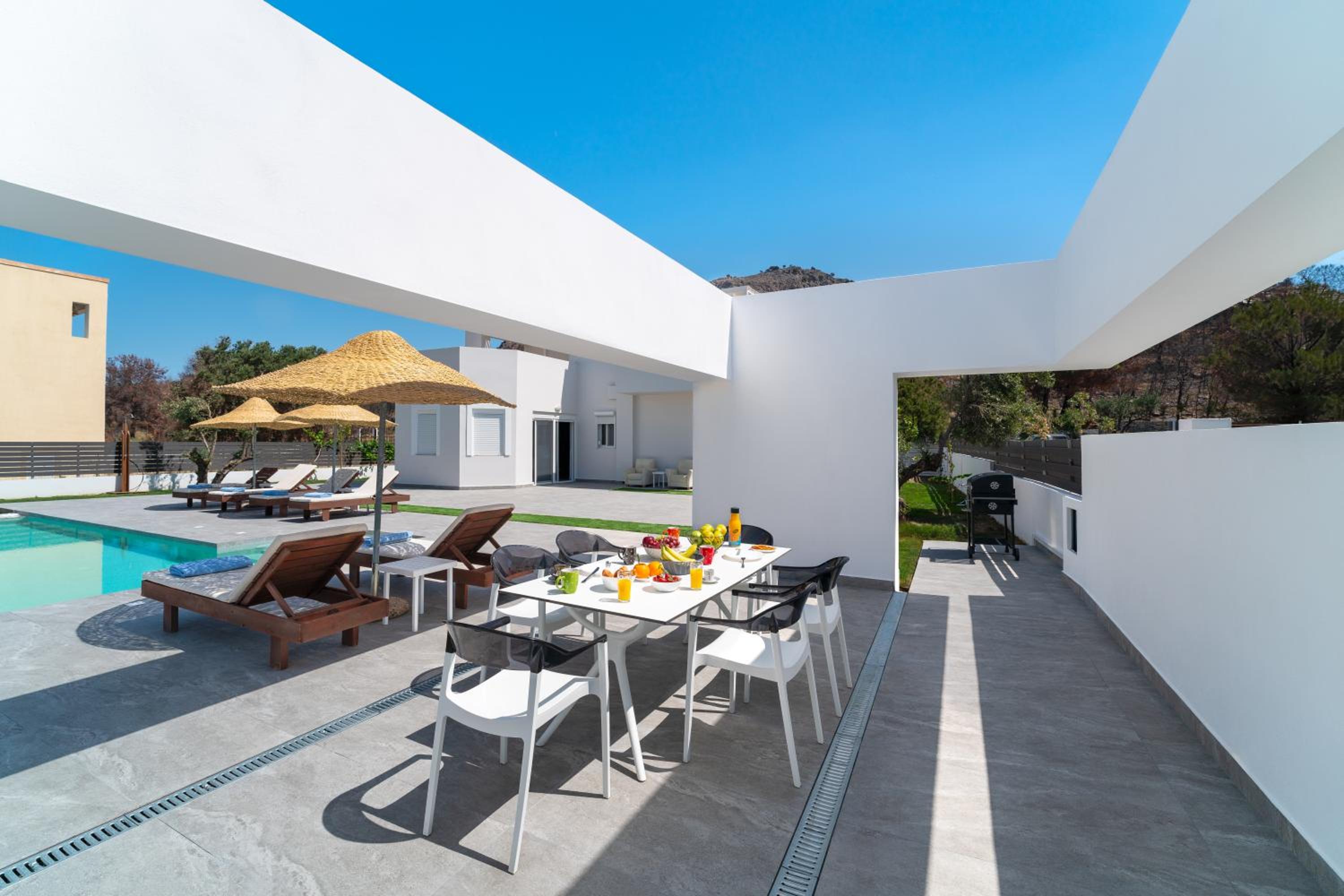 Villa Marina - Glystra Beach view 2