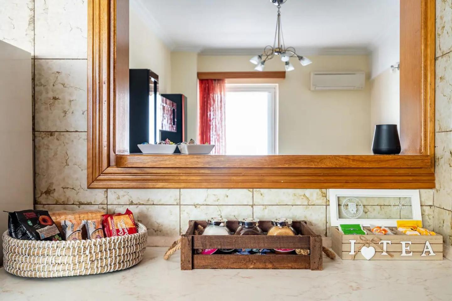 Live like an Athenian!