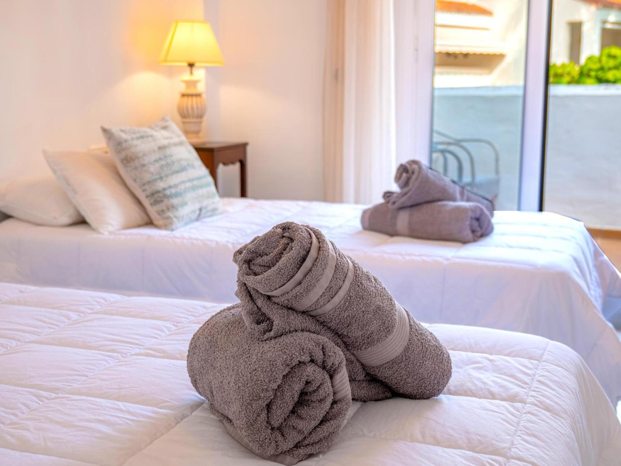 Suitur exclusivo Chalet piscina playa wifi