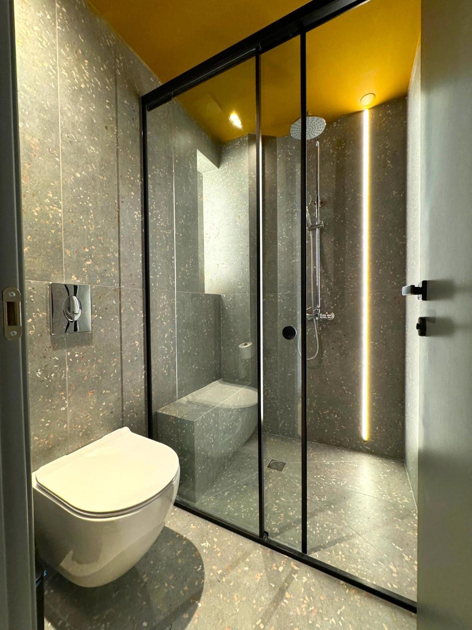 Eclipse Modern Retreat photo 5