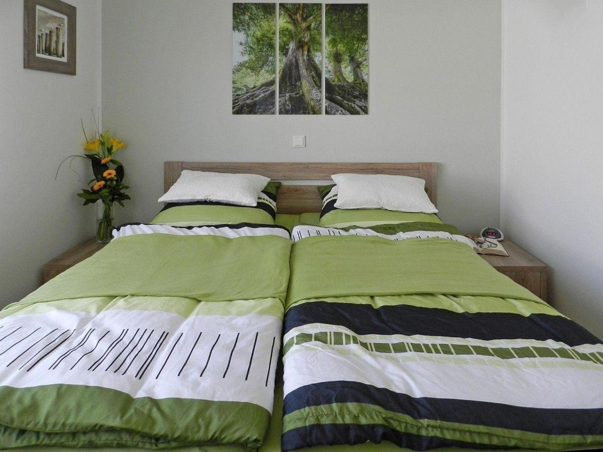 Gesamte Wohnung In Burhave Mit Eigener Terrasse