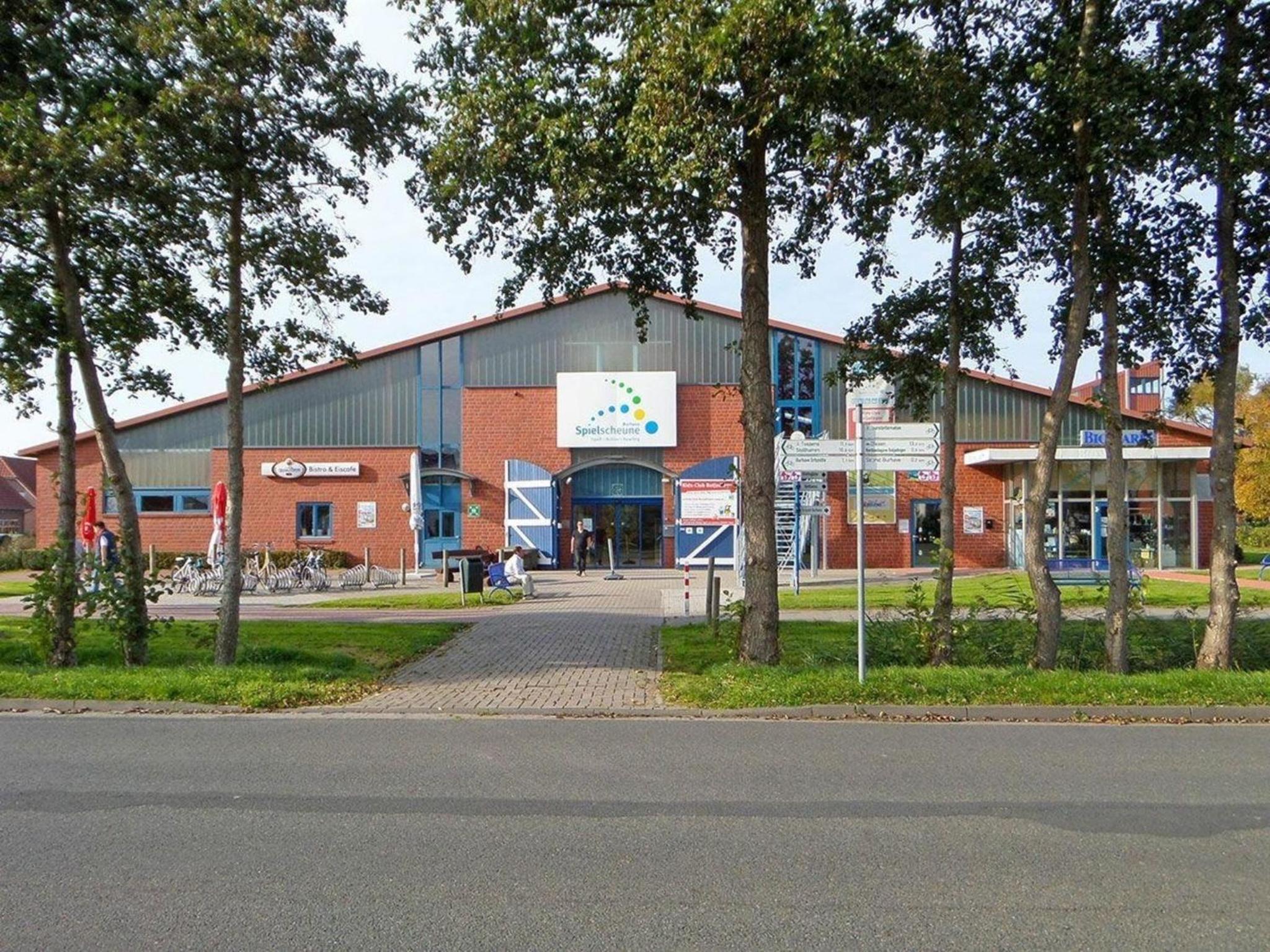 Gesamte Wohnung In Burhave Mit Eigener Terrasse