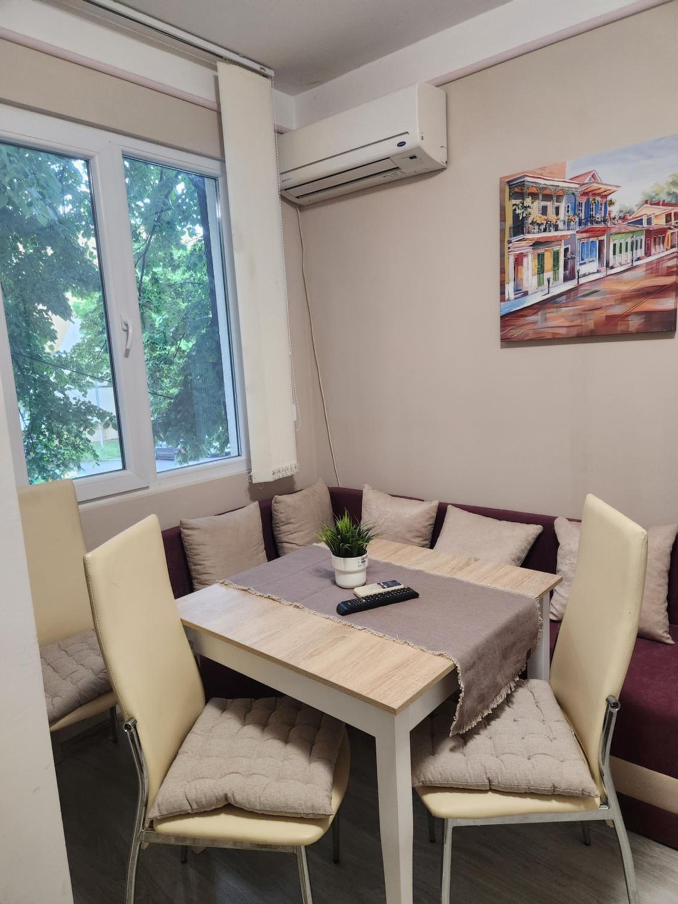 luxury two bedroom Crown Apartament