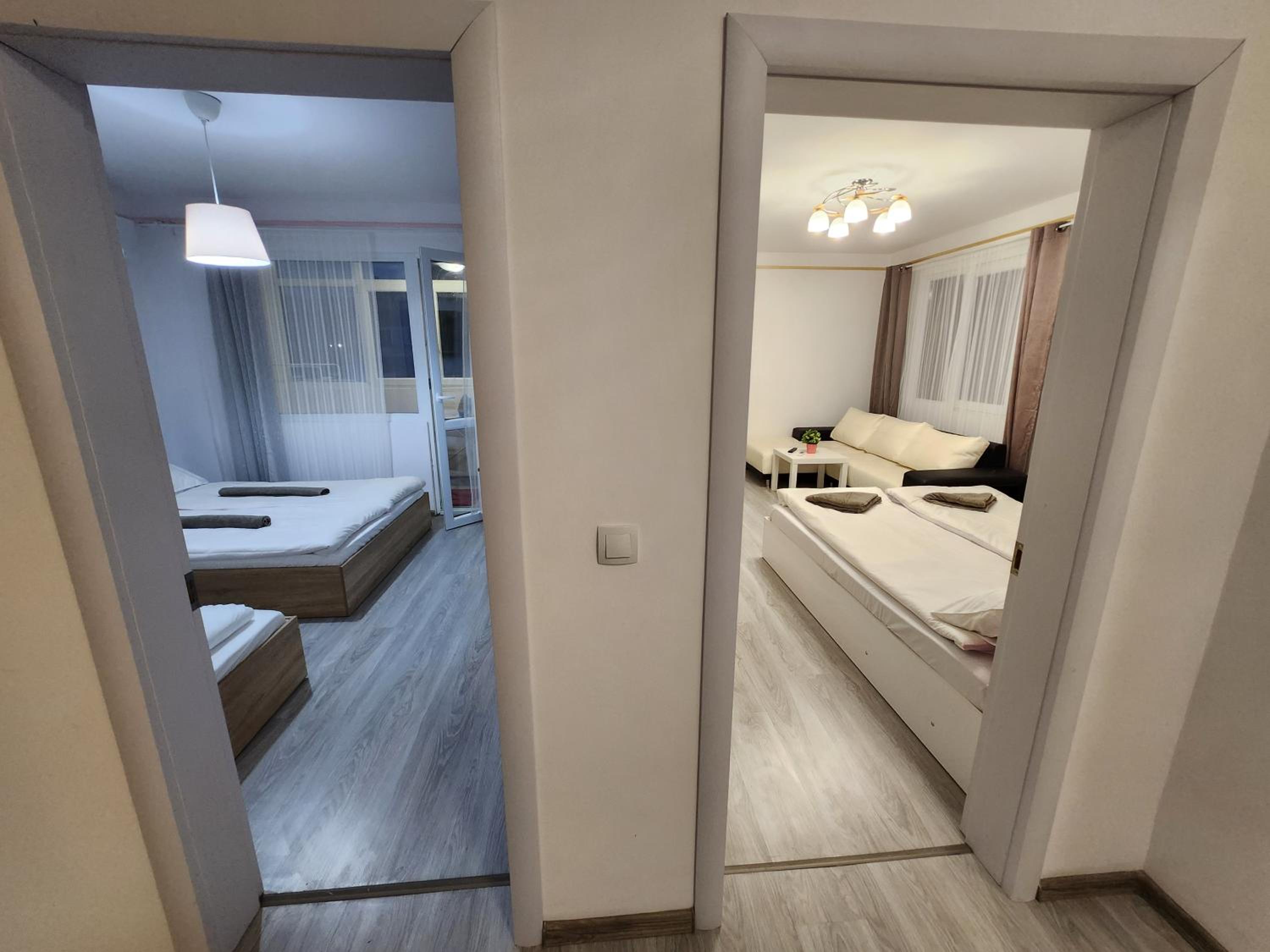 luxury two bedroom Crown Apartament