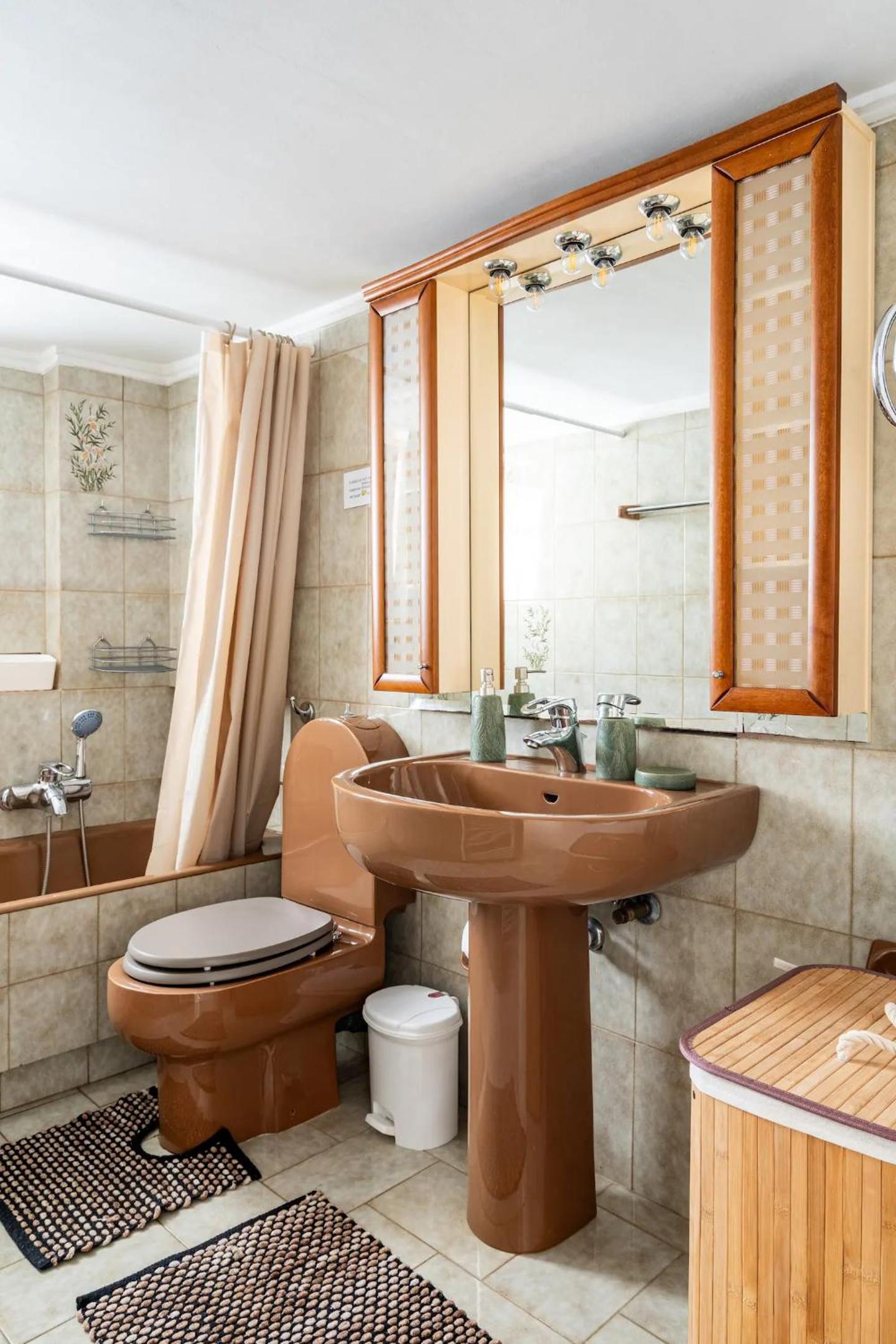 Live like an Athenian!