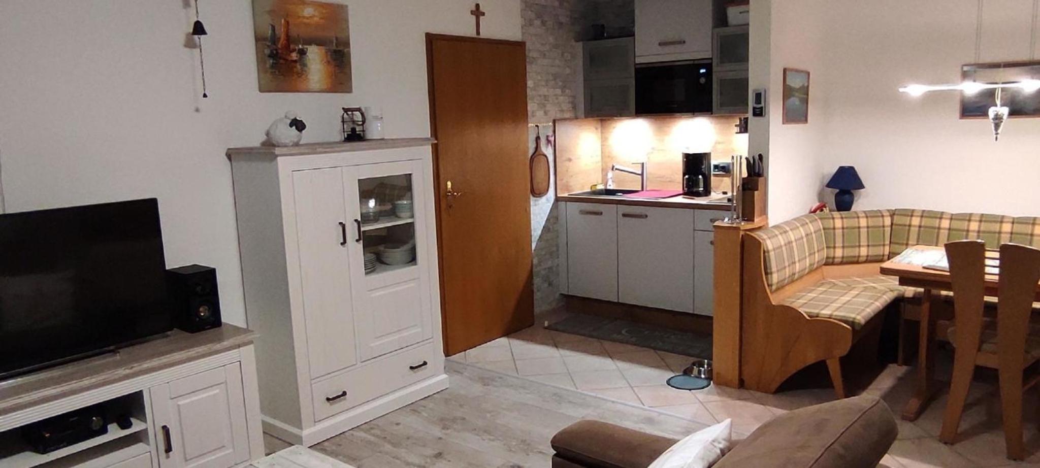 Gemütliches Ferienhaus Bungalow SixtyTwo in Dipperz-Dörmbach